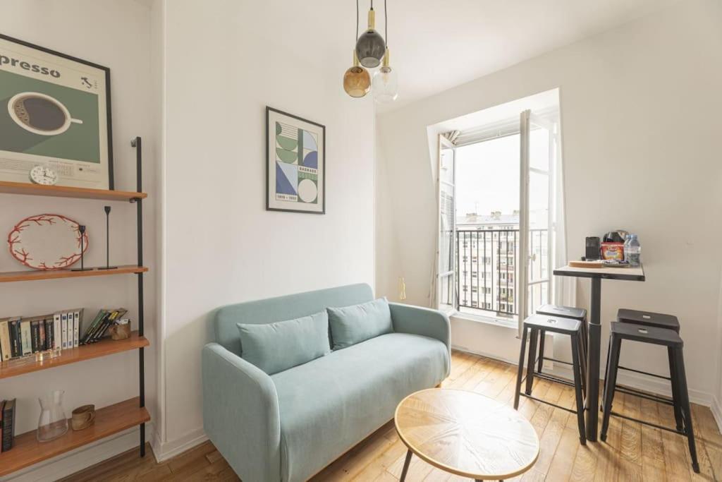 1 Bedroom # 14 # Alesia *