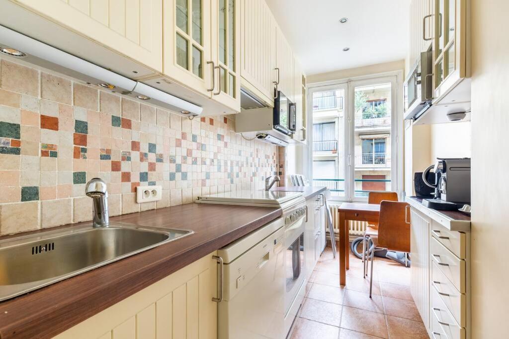 Studio#porte Dauphine#avenue Foch#2pers. *