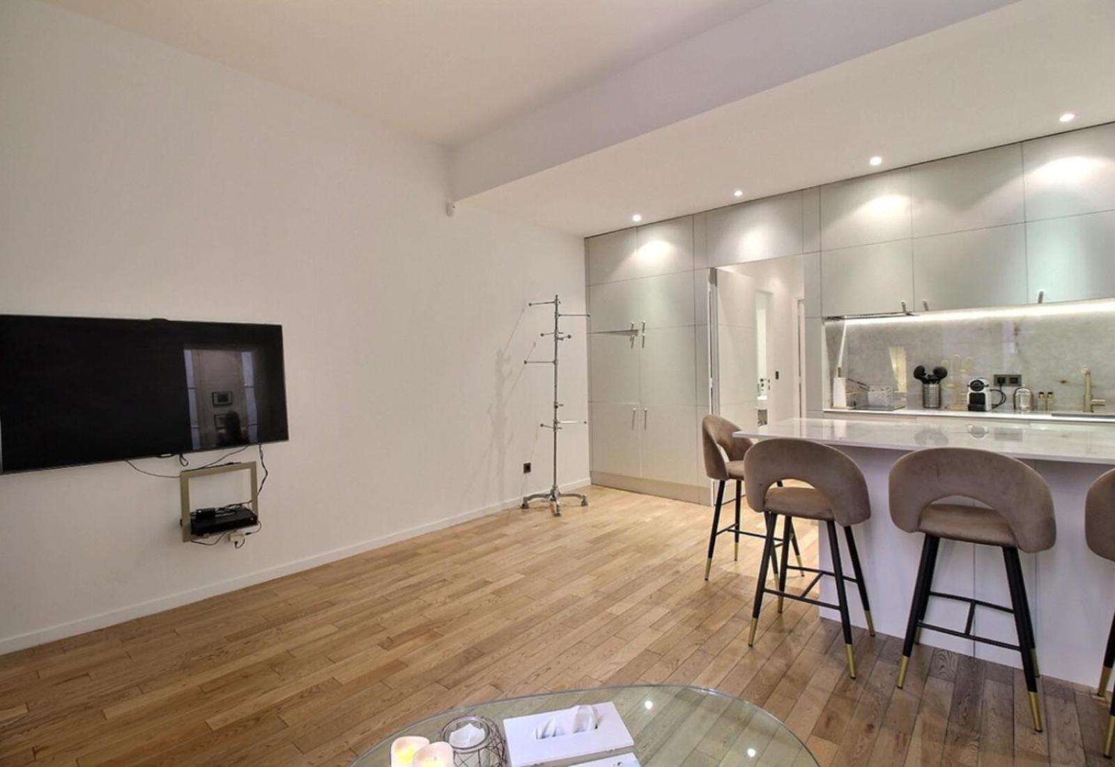 - Louvre & Rivoli Appartement Paris