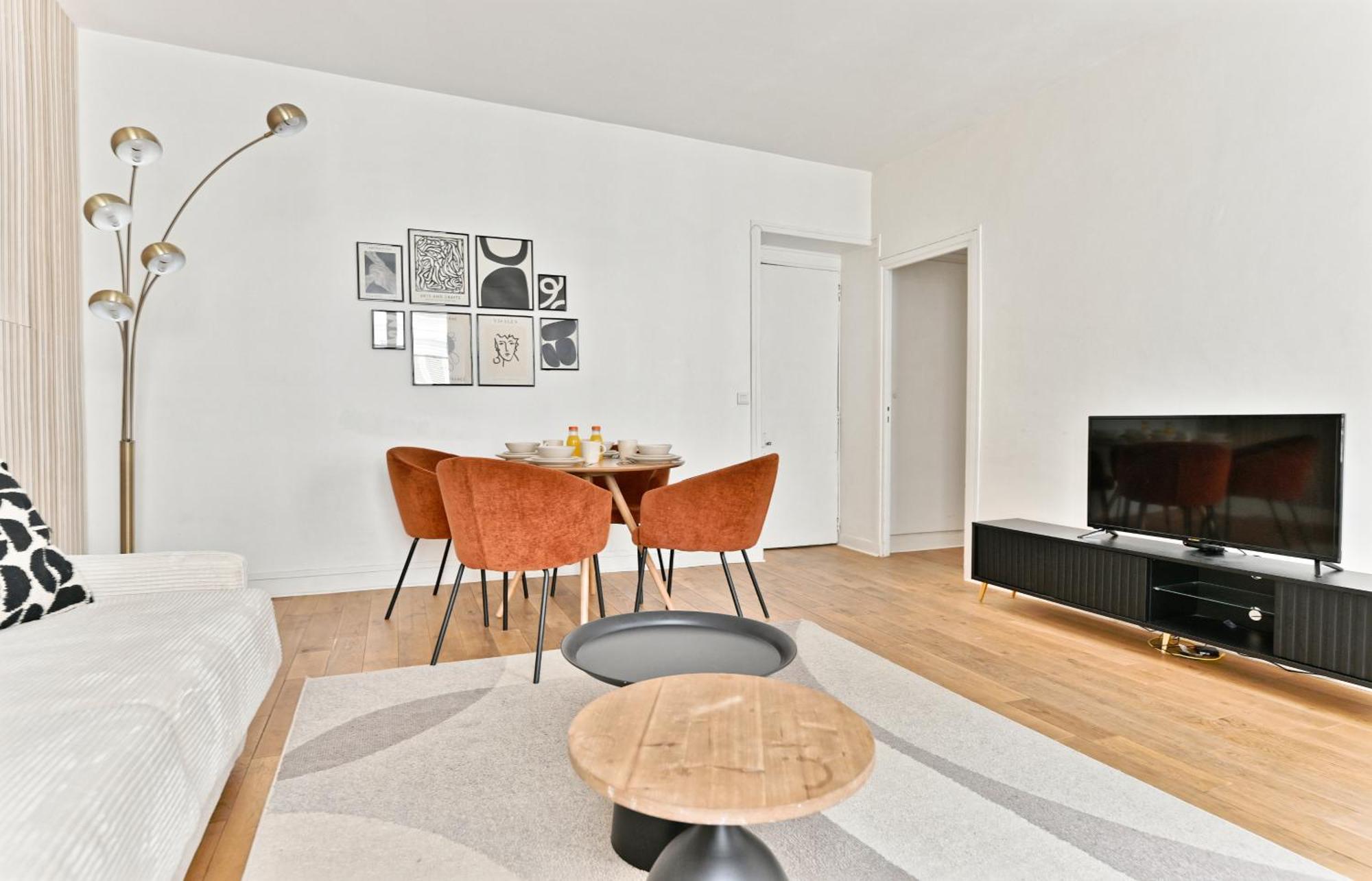 Apartment 2 Pieces #toureiffel #invalides *