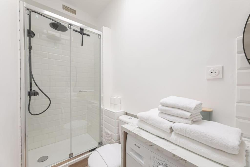 1 Bedroom # 14 # Alesia Paris