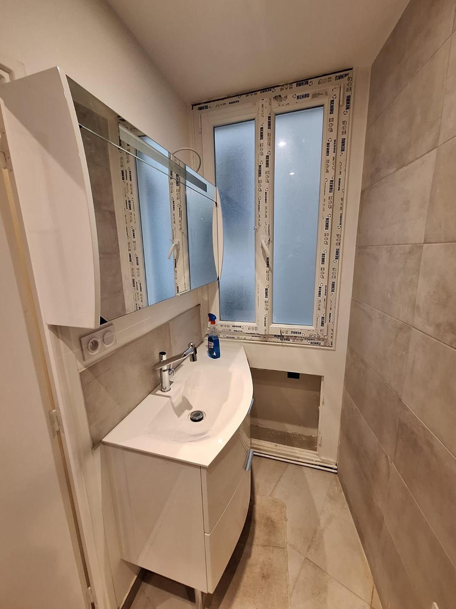 Read Well - Spare Double Bedroom In Cosy Close To Convention Center In 15th District * Paris