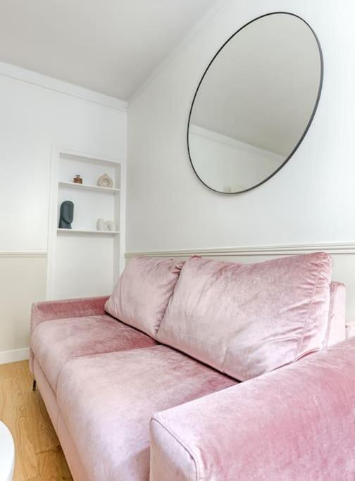 Apartment Mykeypers - Design & Cosy Flat 2br Center - Moulin Rouge Paris