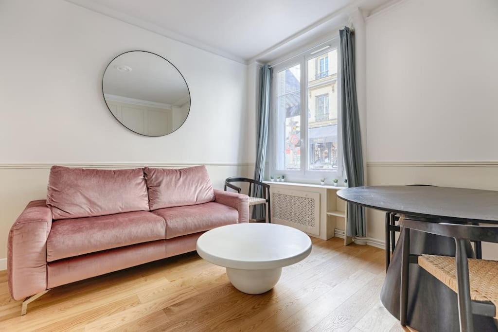 Mykeypers - Design & Cosy Flat 2br Center - Moulin Rouge * Paris