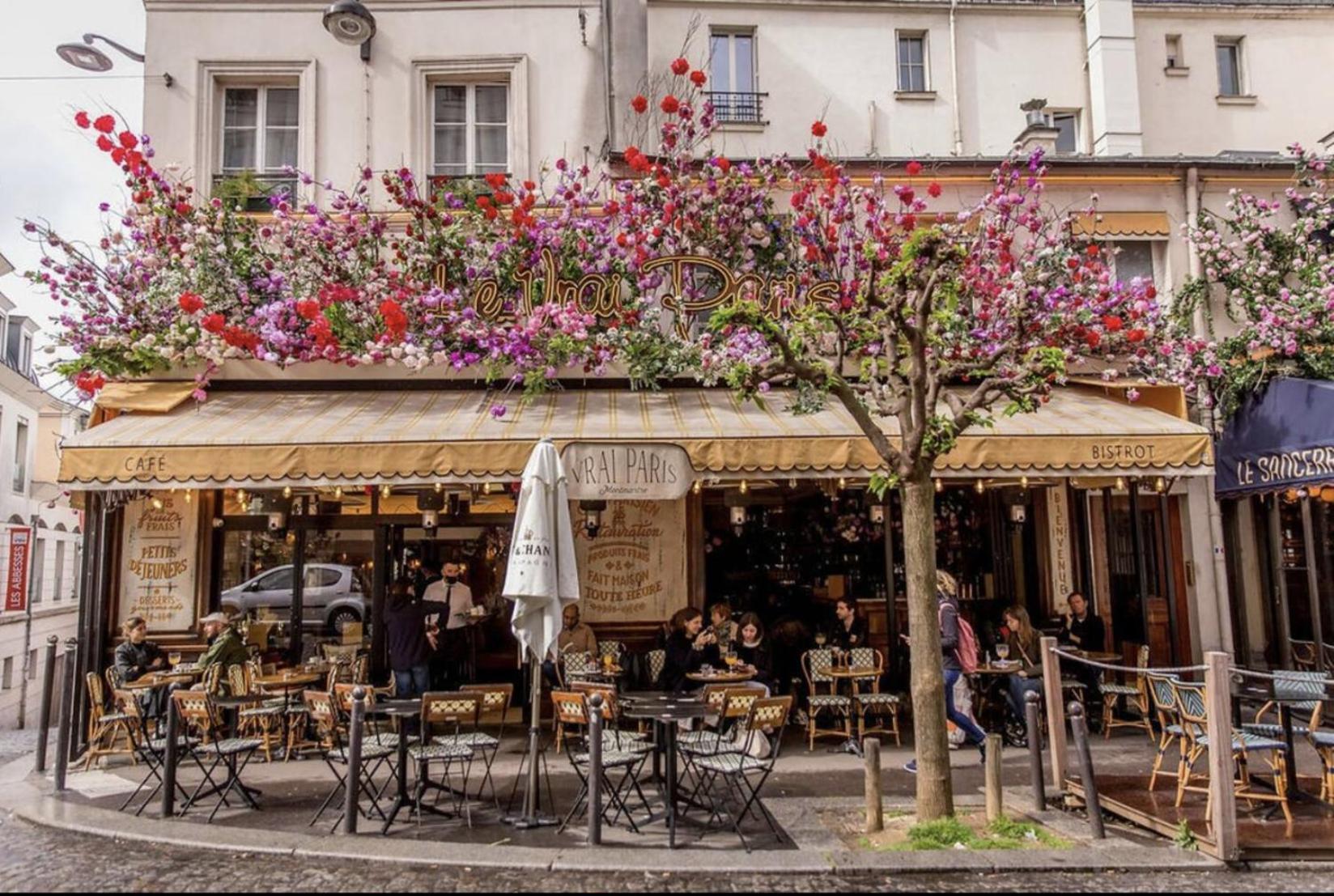 Amelie Poulain Studio In Heart Of Montmartre
