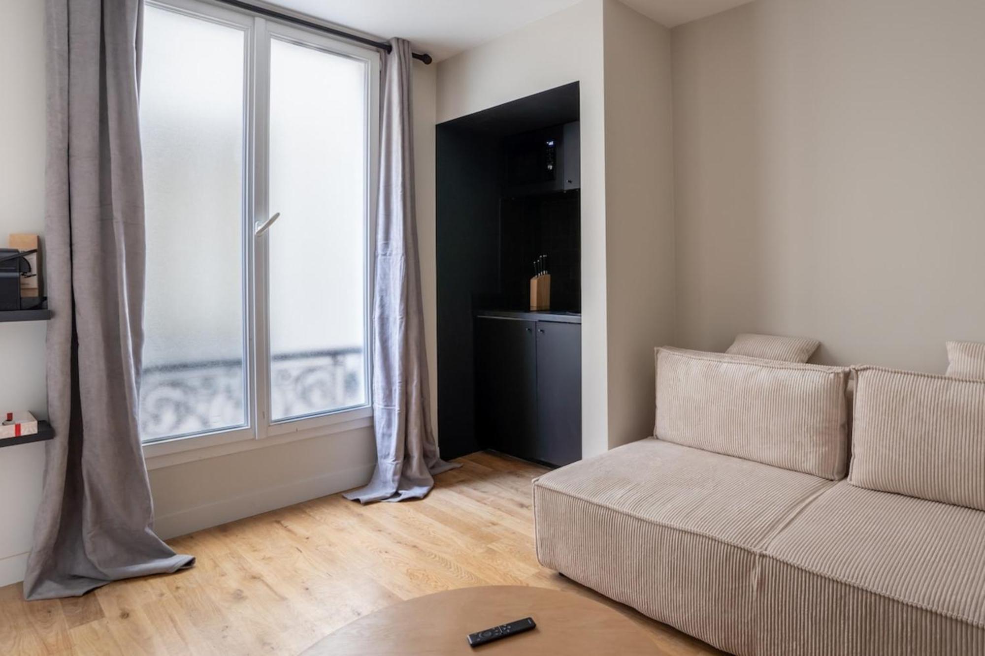 Modern And Elegant 1bd Near Montmartre * Paris