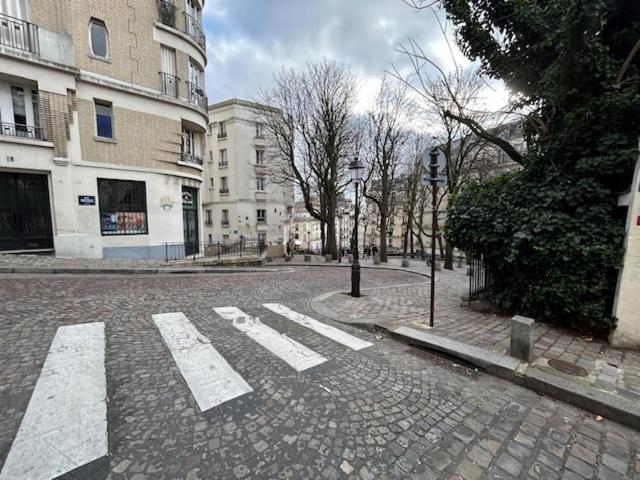 Sacre Coeur Montmartre Et Tour Eiffel, 8 People,