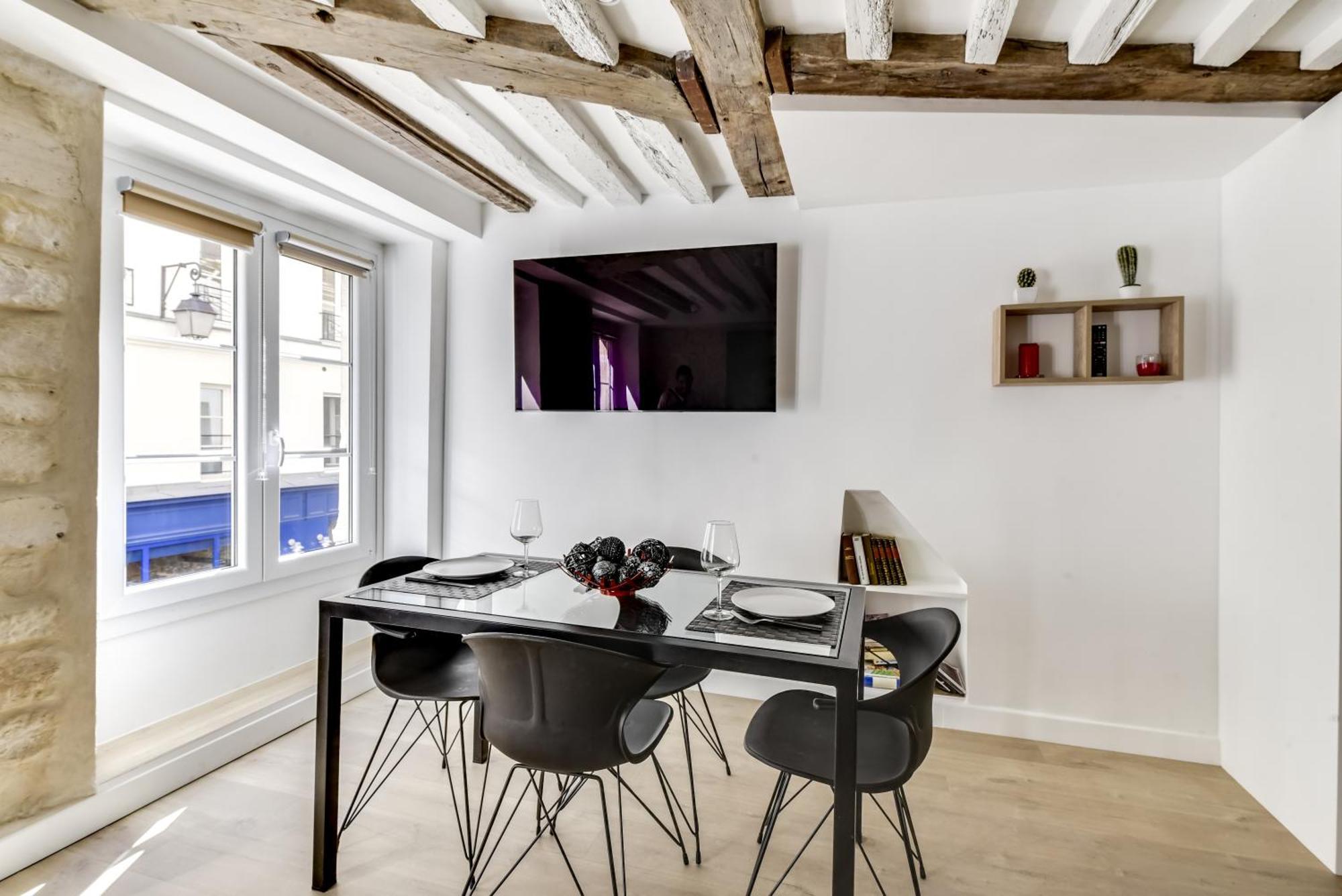 Mandar Apartment