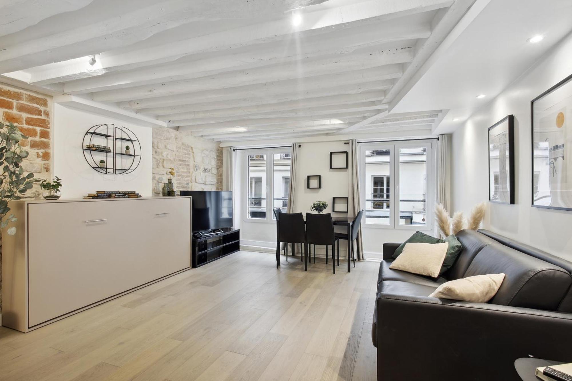 Apartment Mandar