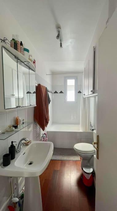 Proche Arc Triomphe / Champs Elysees Apartment *