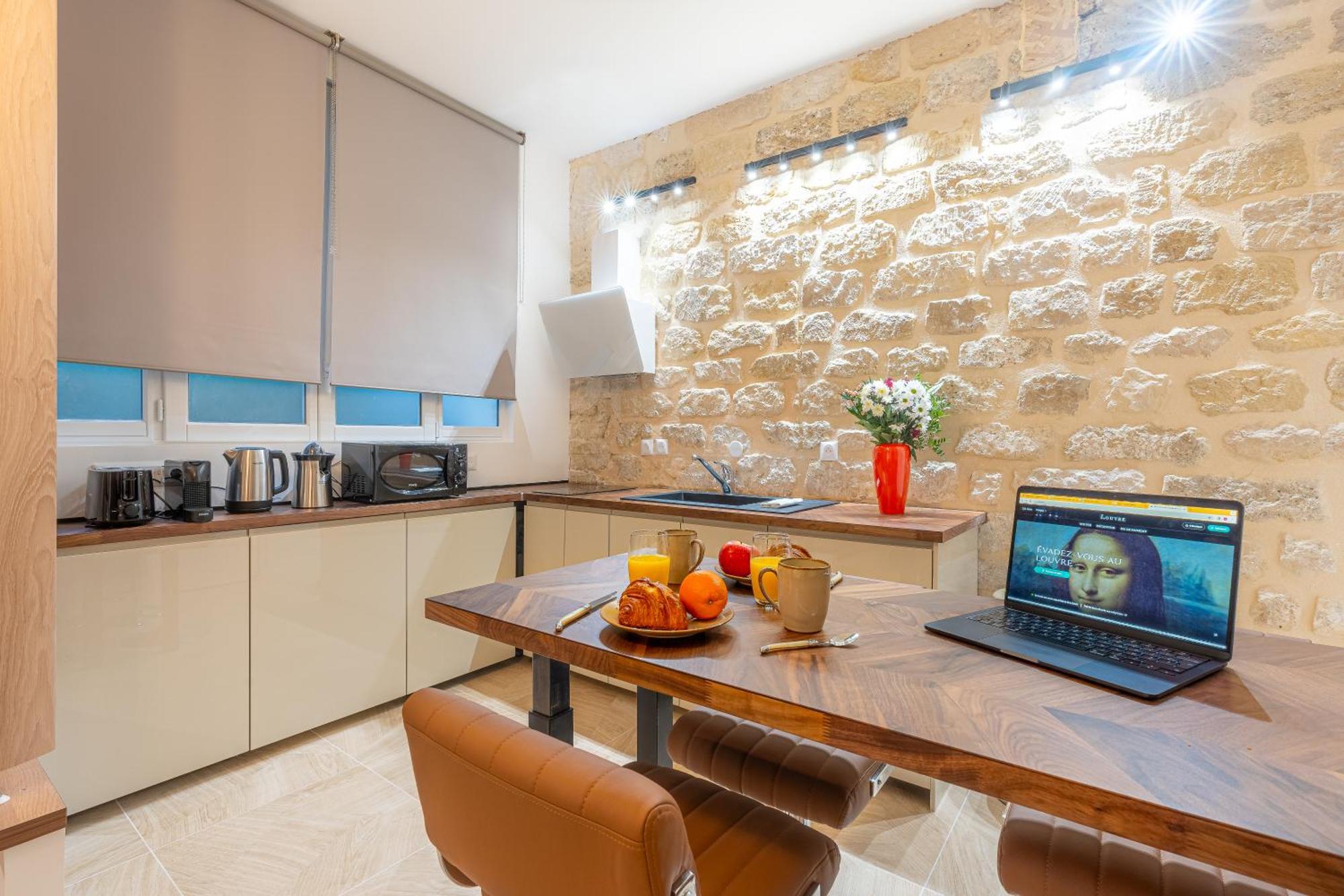 New Gorgeous Flat-central Area *