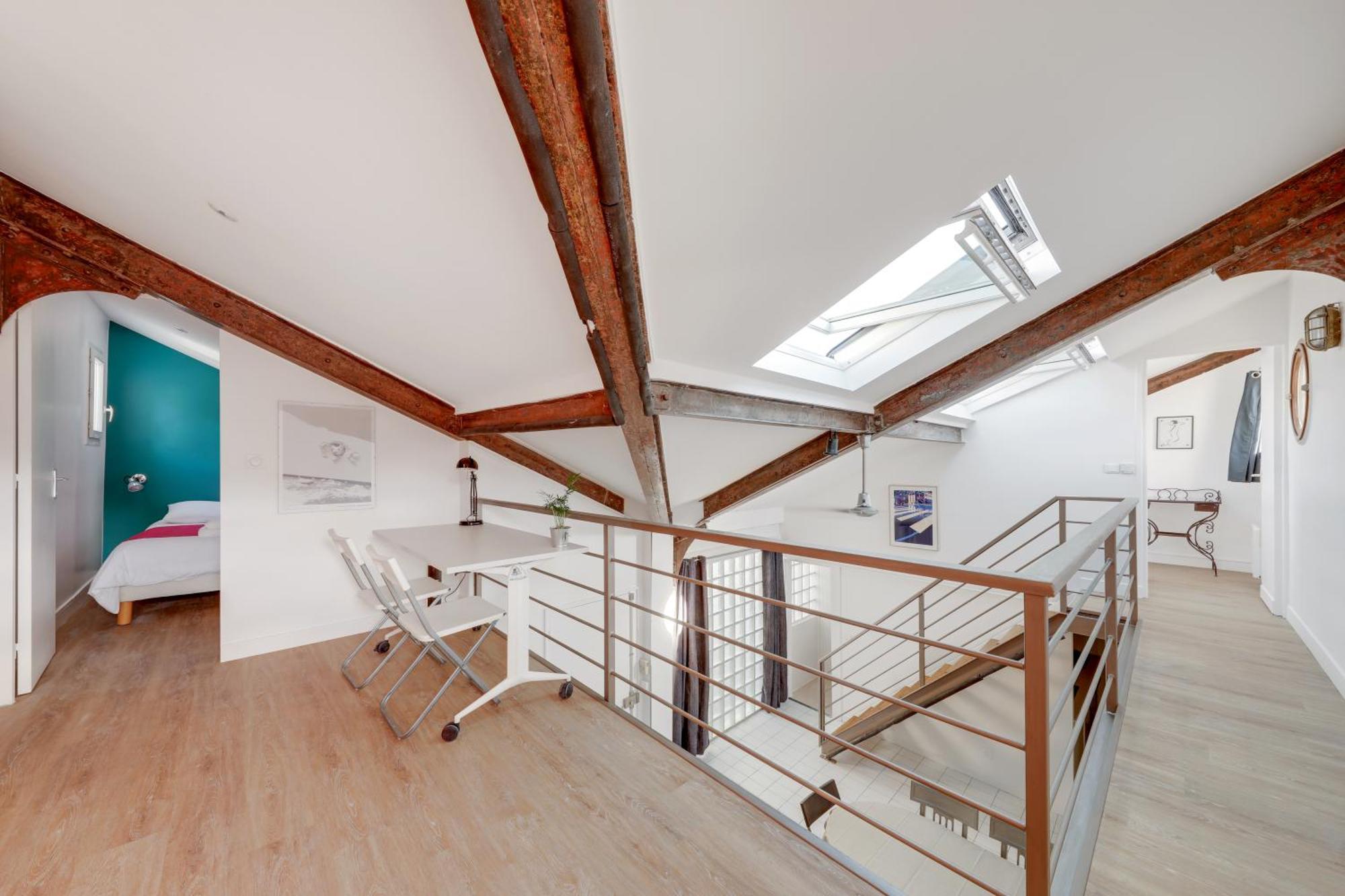 Grand Loft Standing Pour 6 Pers By Weekome * Paris