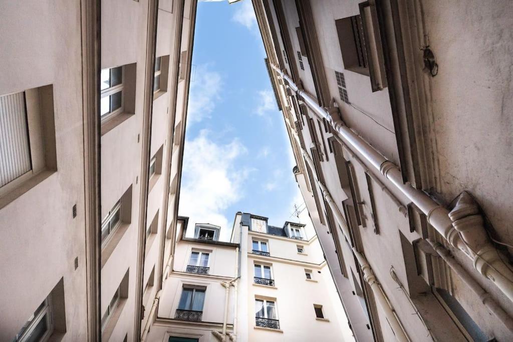 Apartment Bel Neuf Dans Le 9eme Arrondissement Paris
