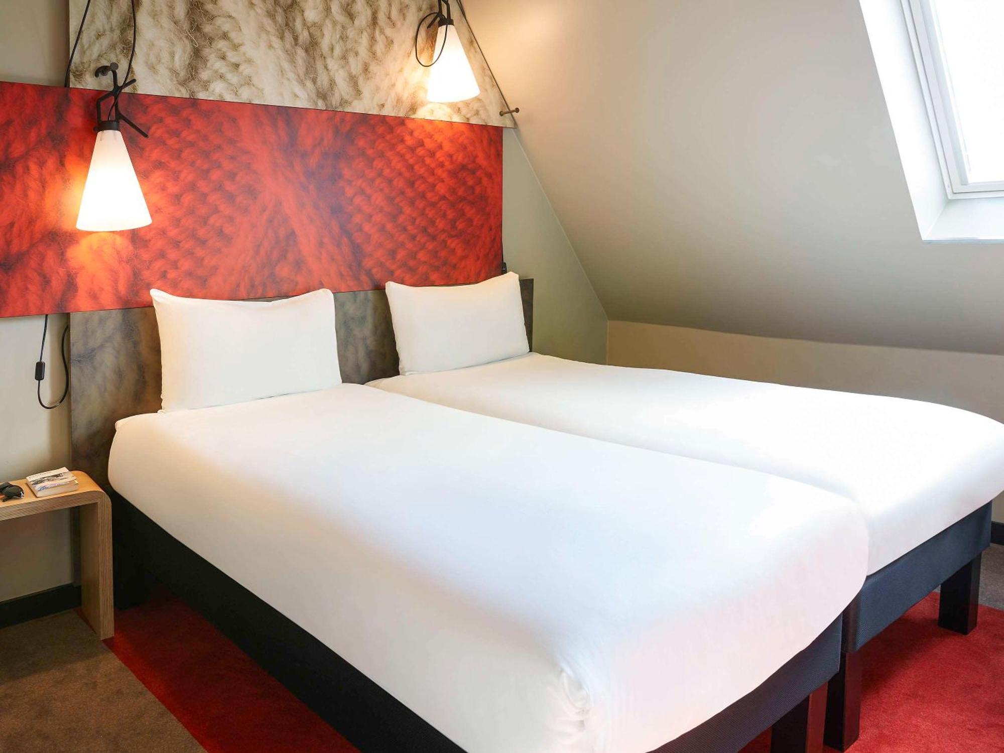 Hotel Ibis Canal Saint Martin 3*