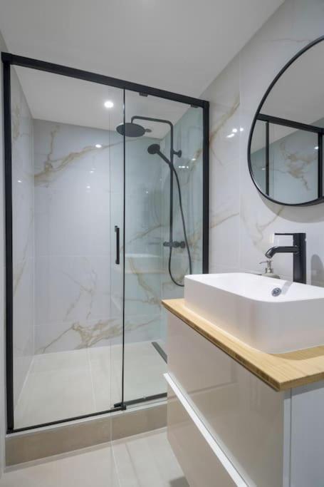 01.appart 4pers#2 Bedrooms#pigalle#opera#paris 9 Apartment