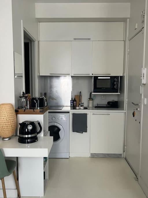 Apartment In The Area Of Paris