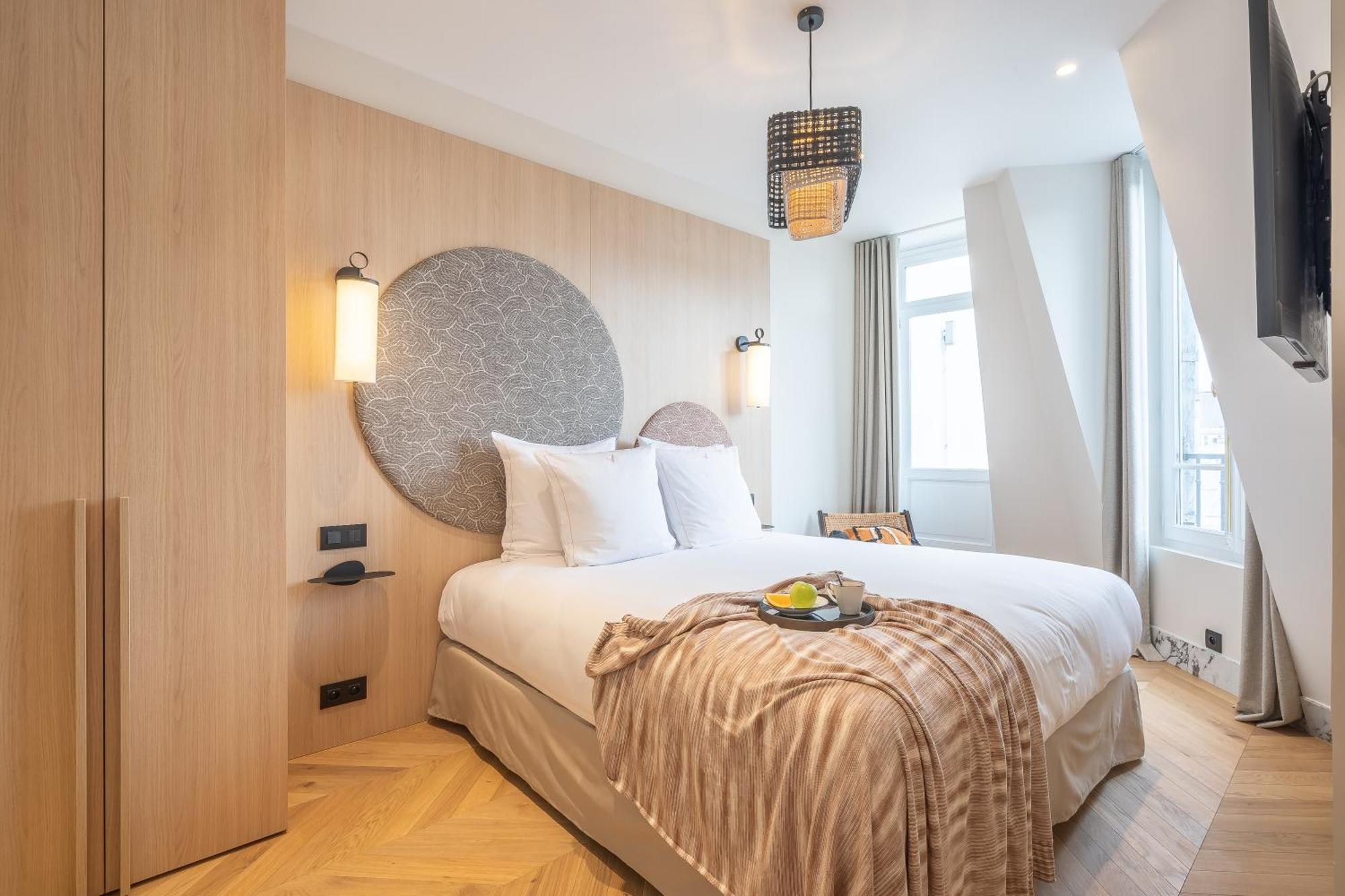 Yuna Saint-germain-des-pres - Serviced * Paris