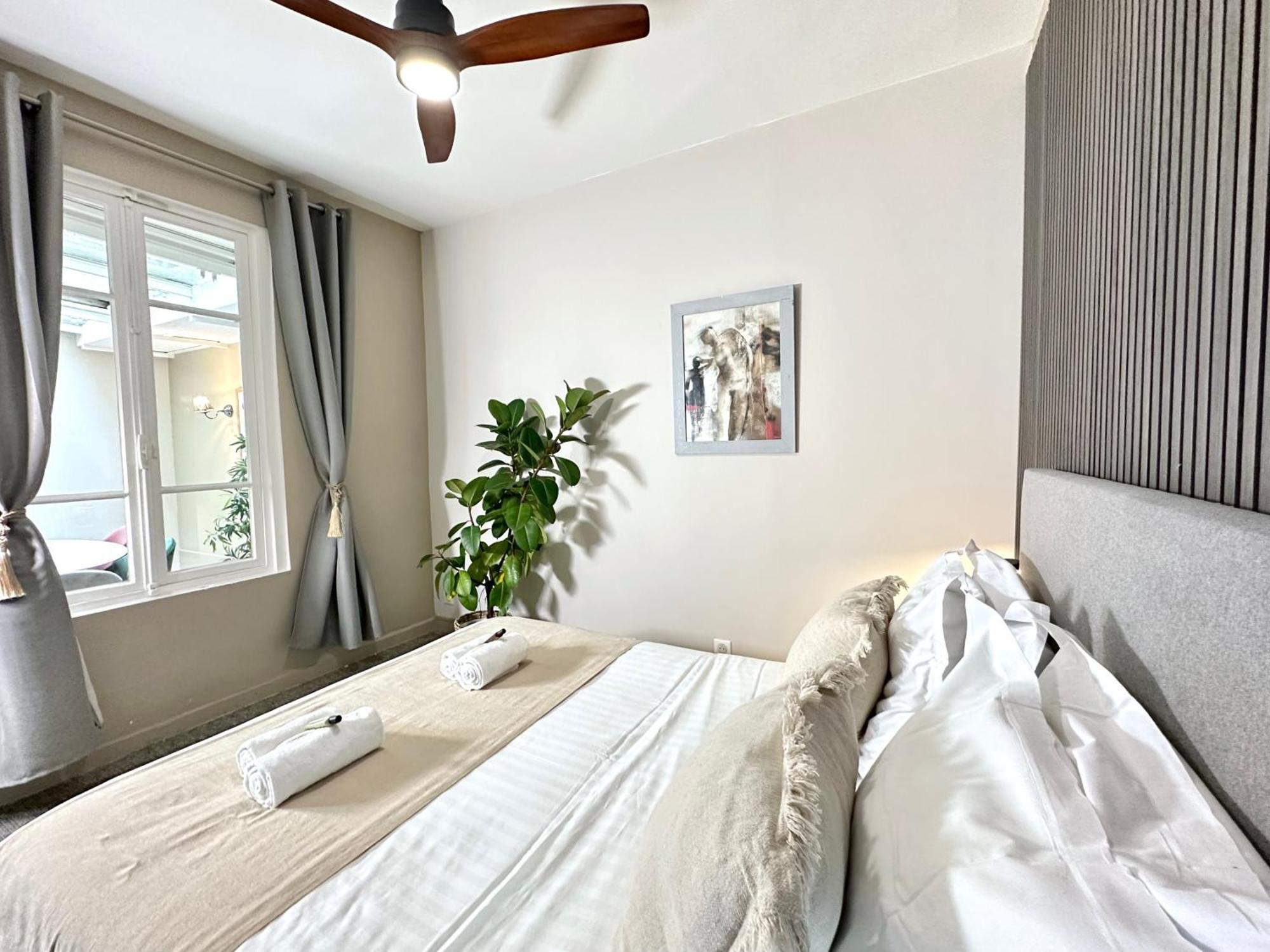 Saint Germain Des Prés - Deluxe Parisian Loft - 5492 Appartement Paris