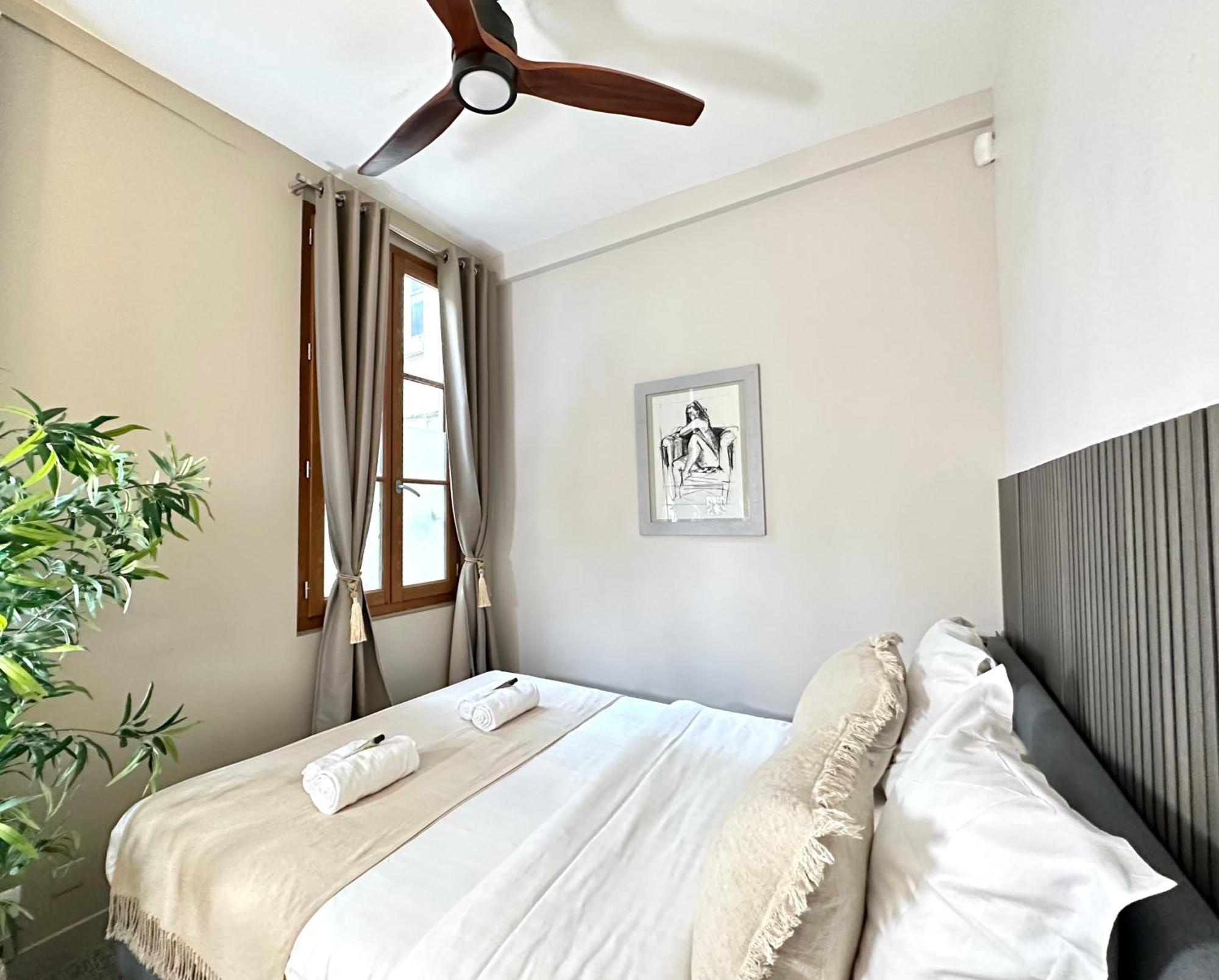 Saint Germain Des Prés - Deluxe Parisian Loft - 5492 Appartement Paris