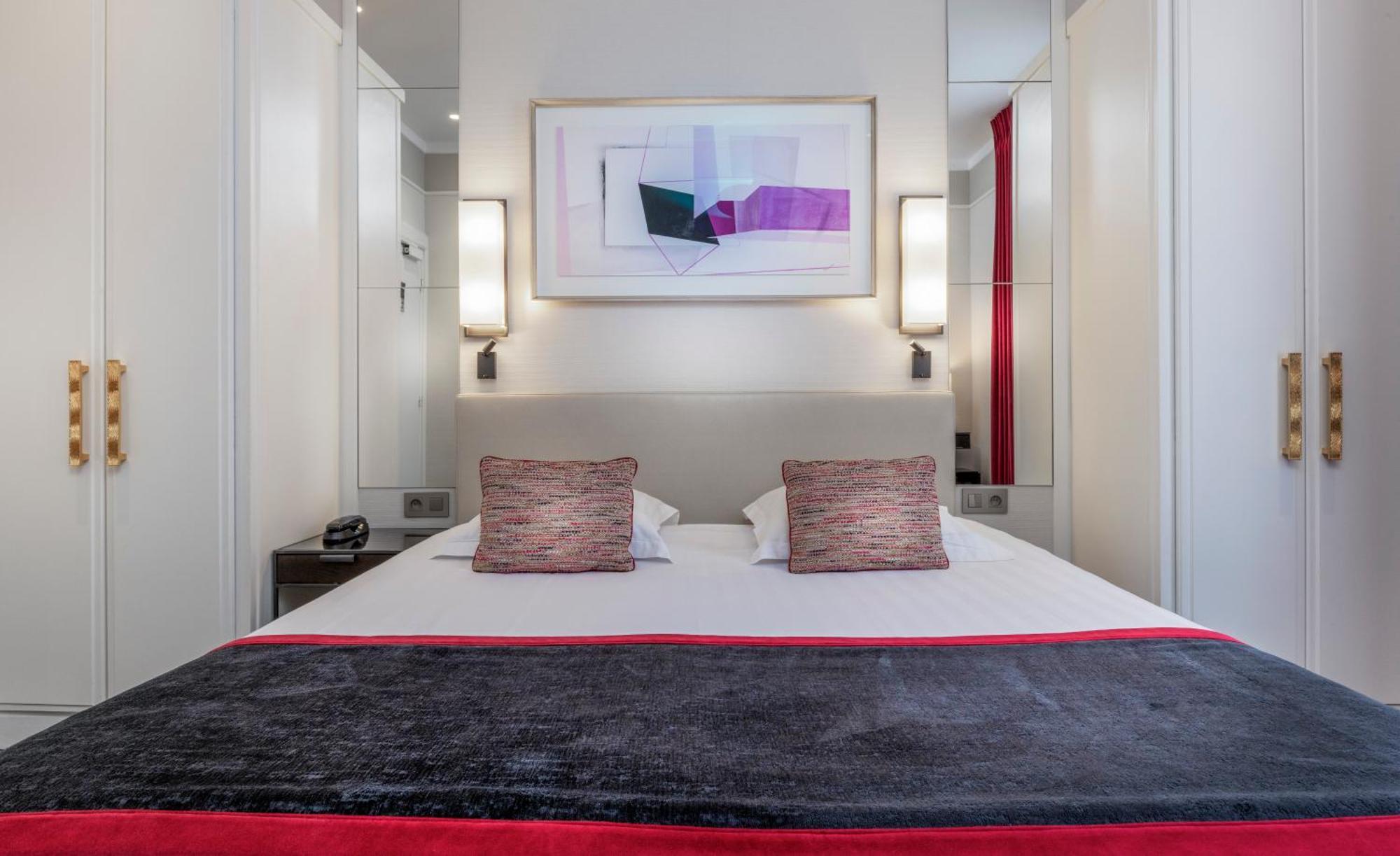 Du Bois Champs-elysees 3*