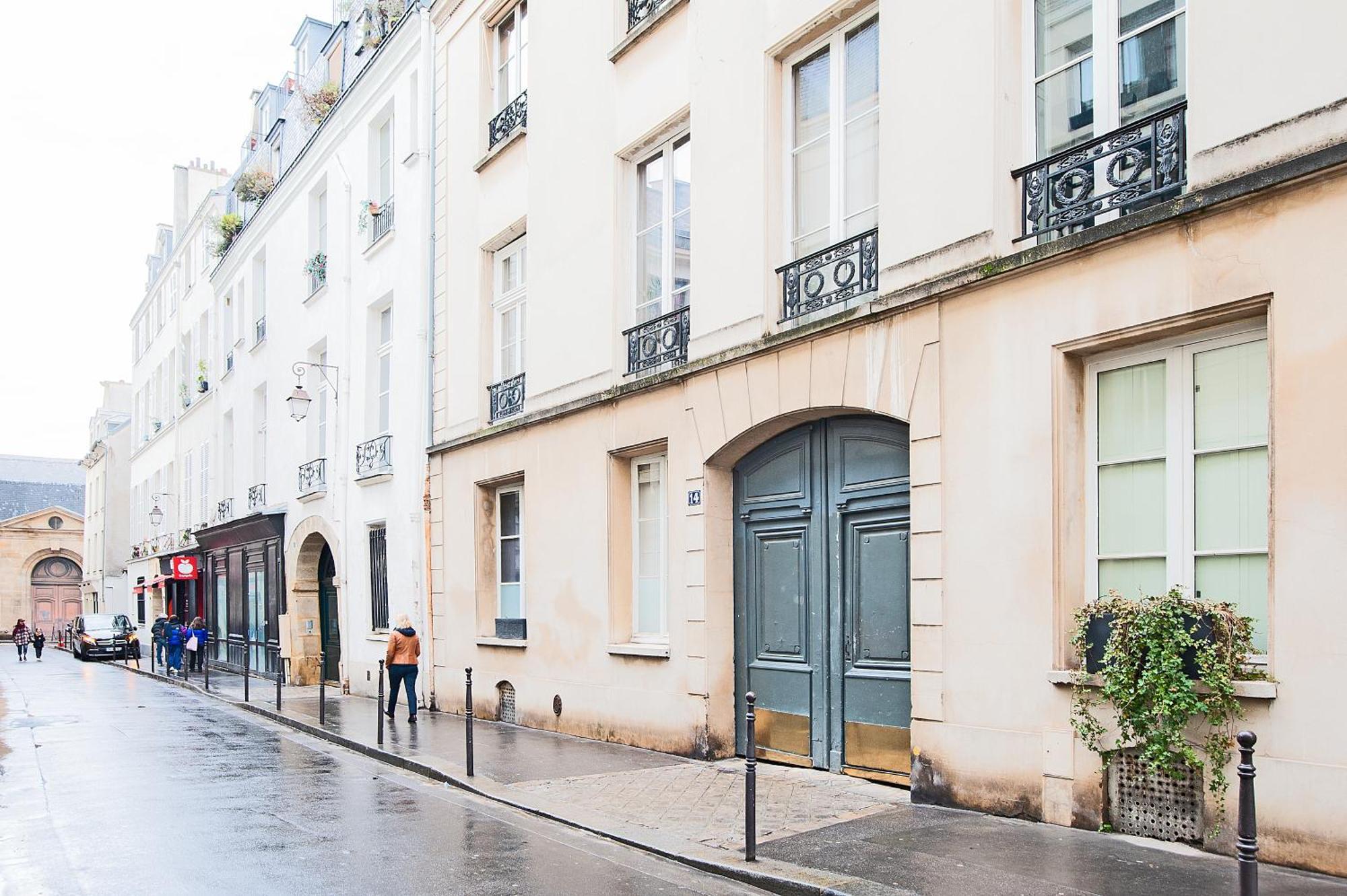 Le Pavillon Du Marais