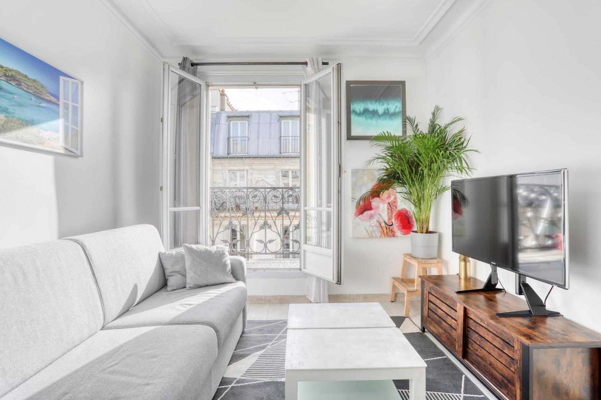 Apartment Grand Spacieux Renove Metro Wifi