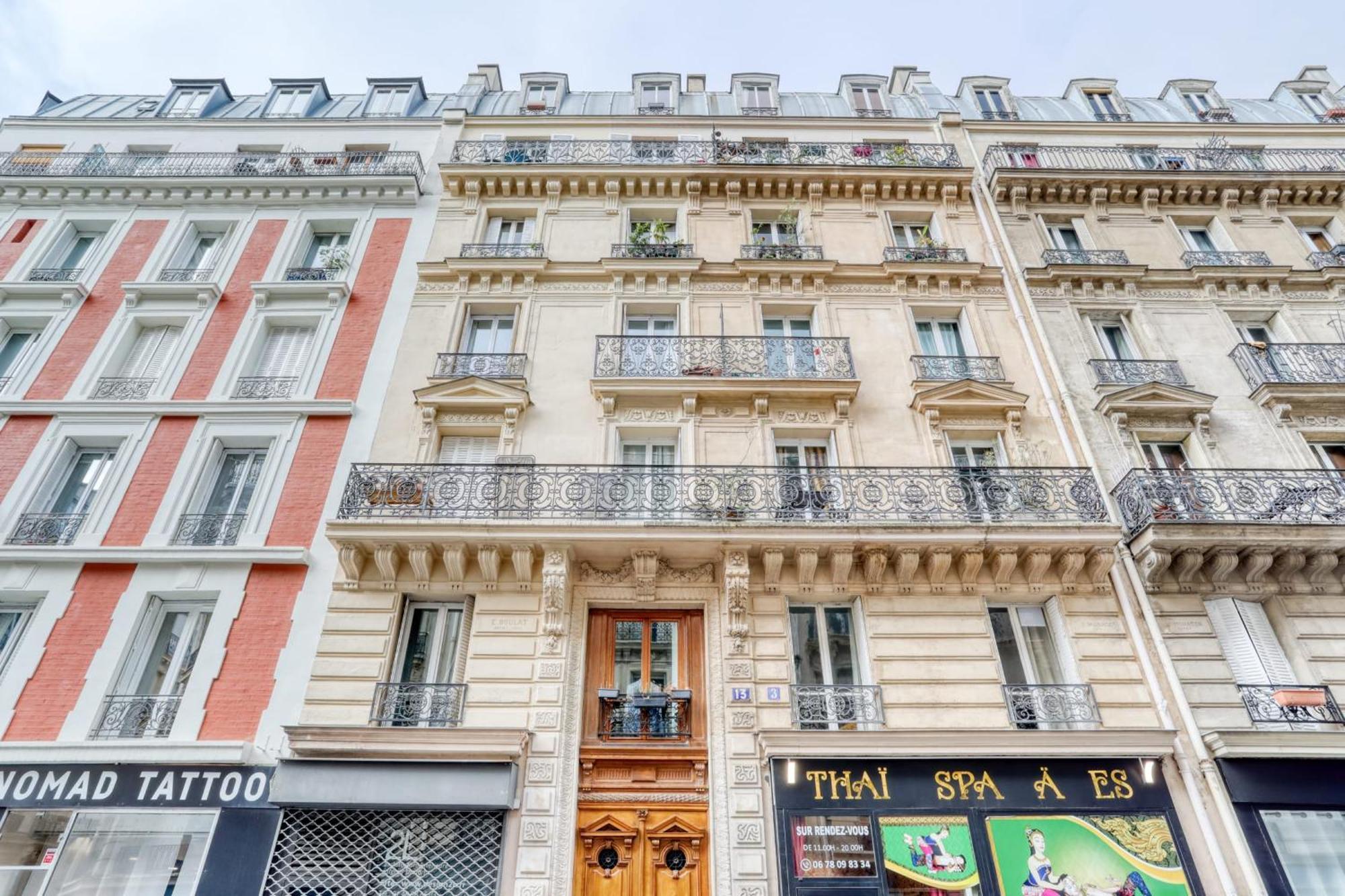 Grand Spacieux Renove Metro Wifi Paris