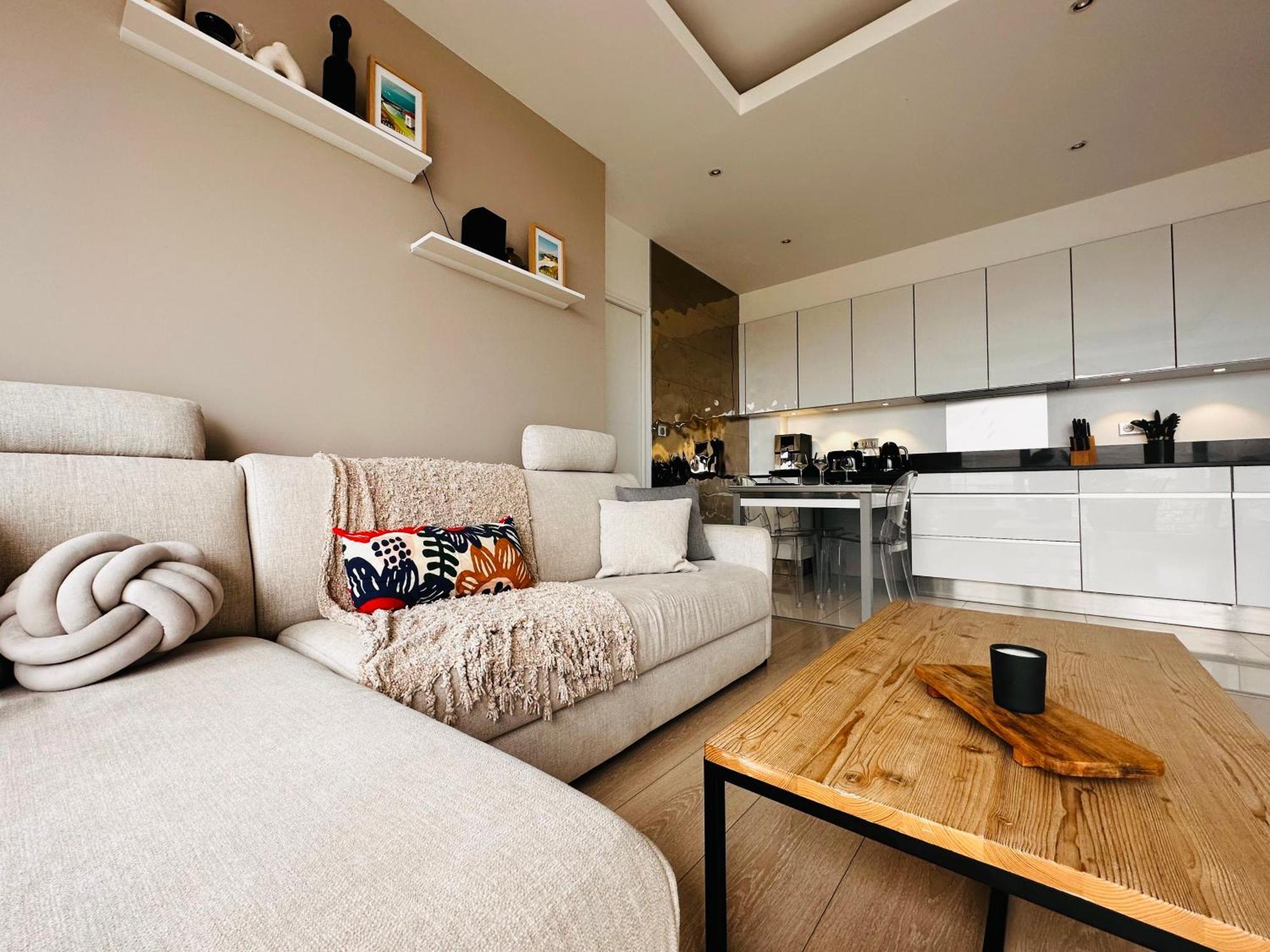 Luxury Flat With Terrace & Eiffel Tower View Paris