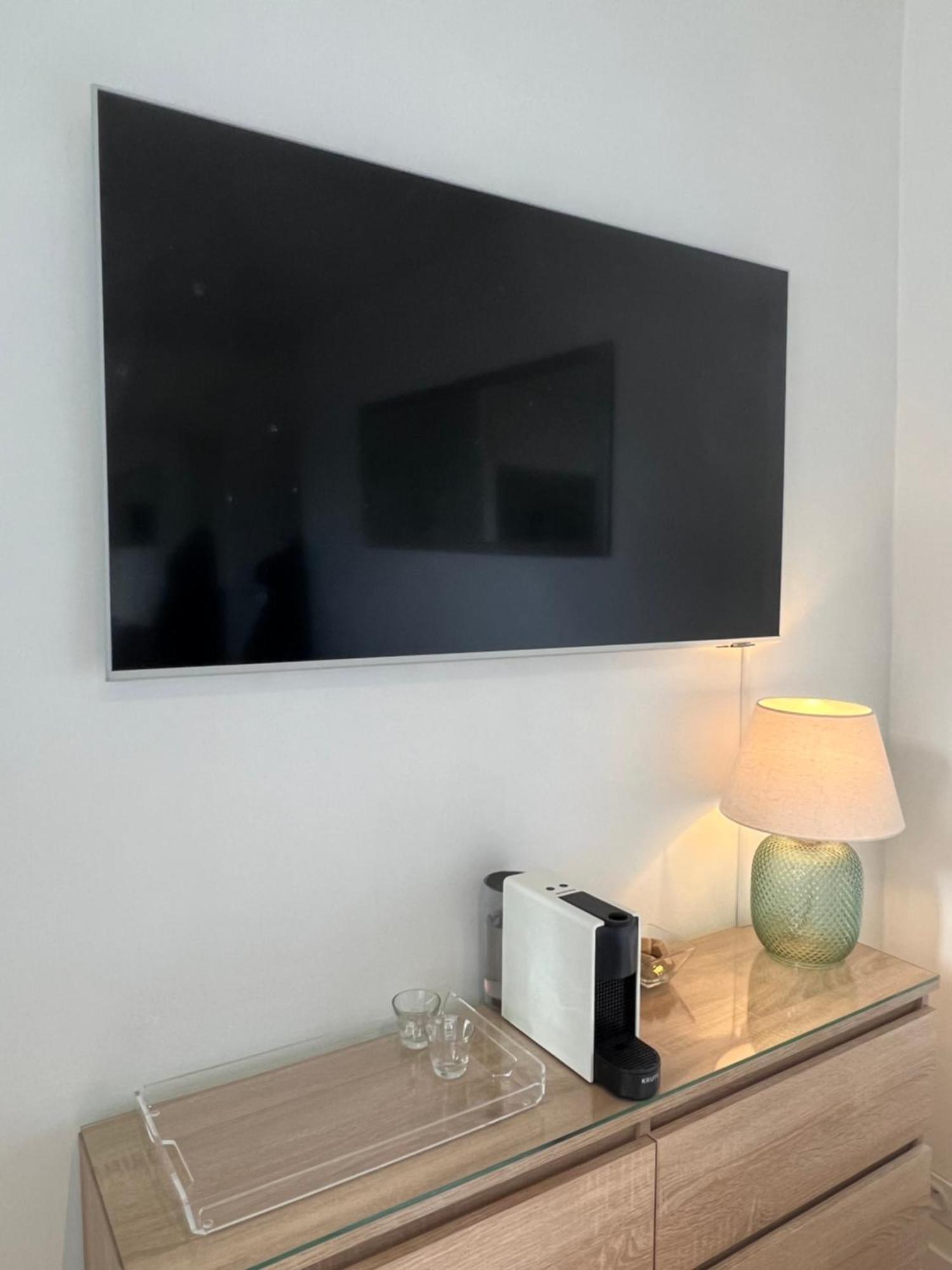 Vue Montmartre & Balcon Apartment Paris