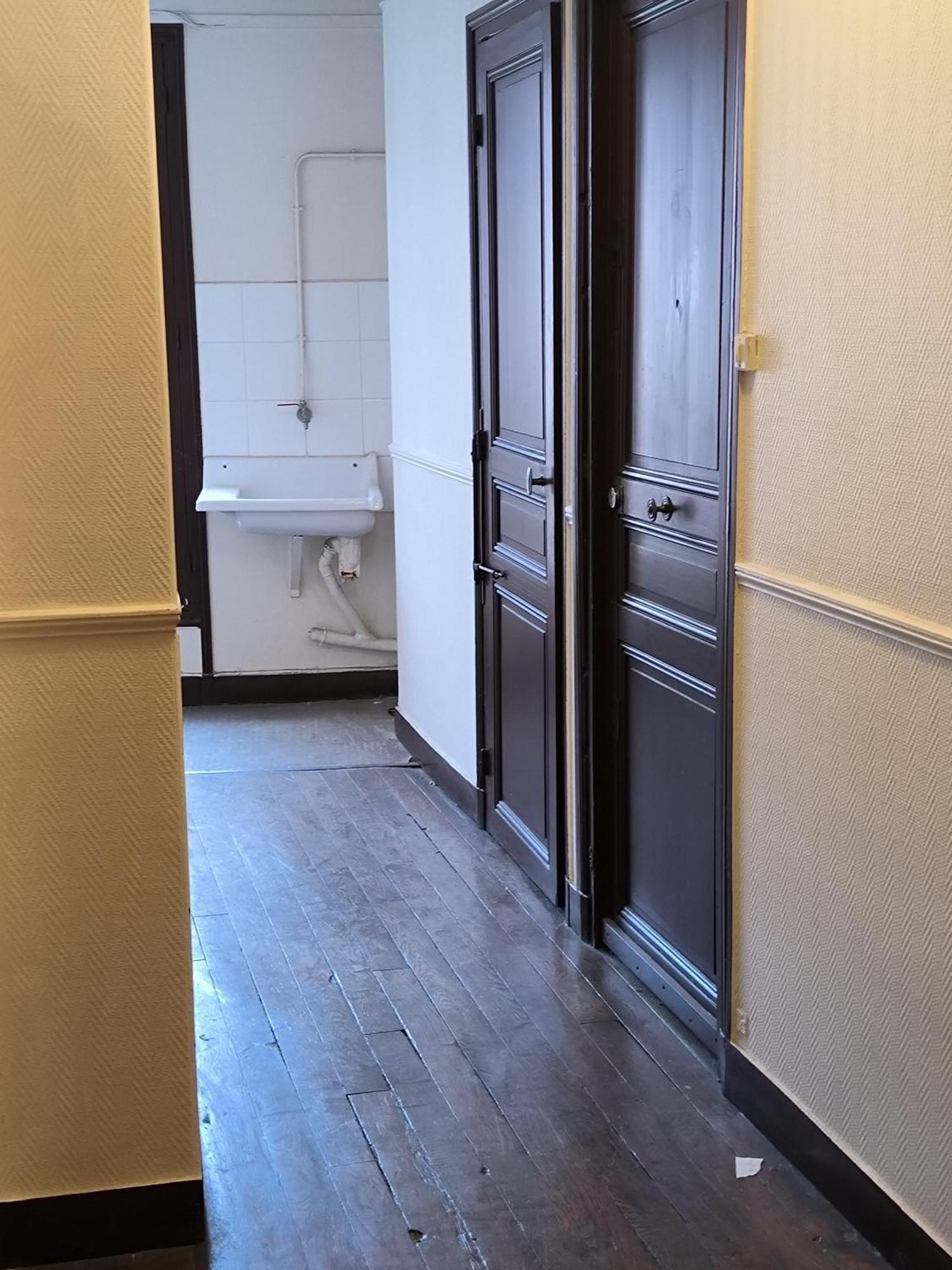 Studio 9m2 Tour Eiffel Invalide Champ De Mars 75015 Apartment Paris
