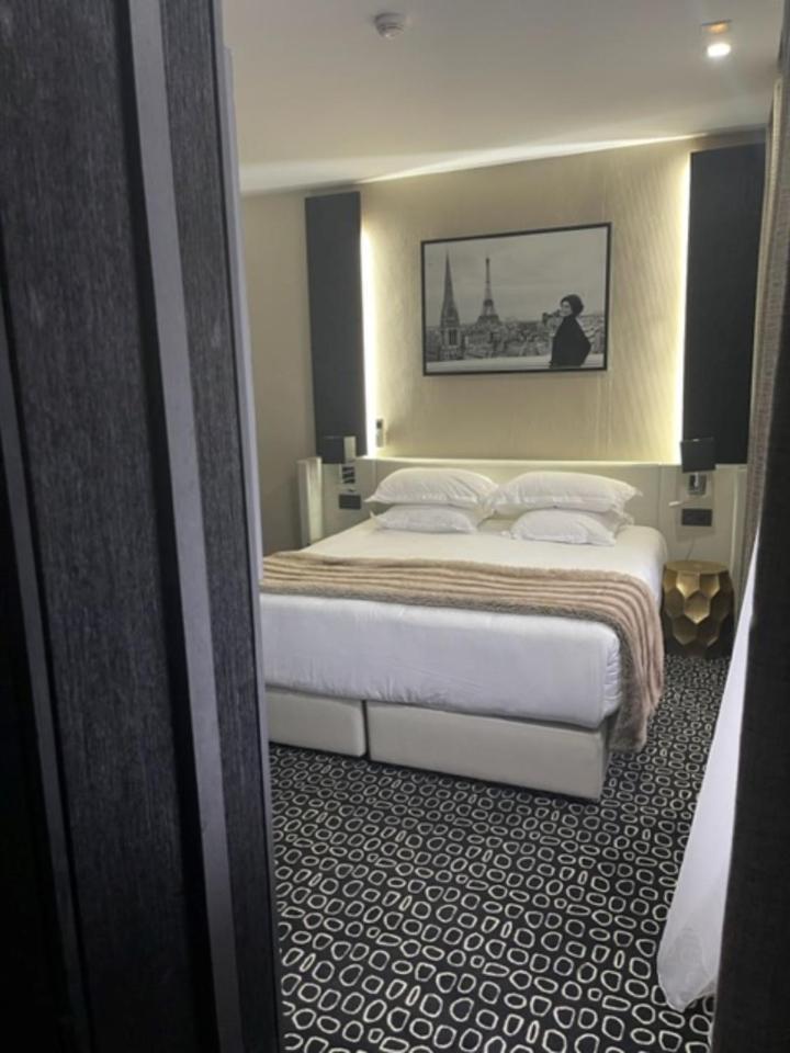 Elysées 3* Paris