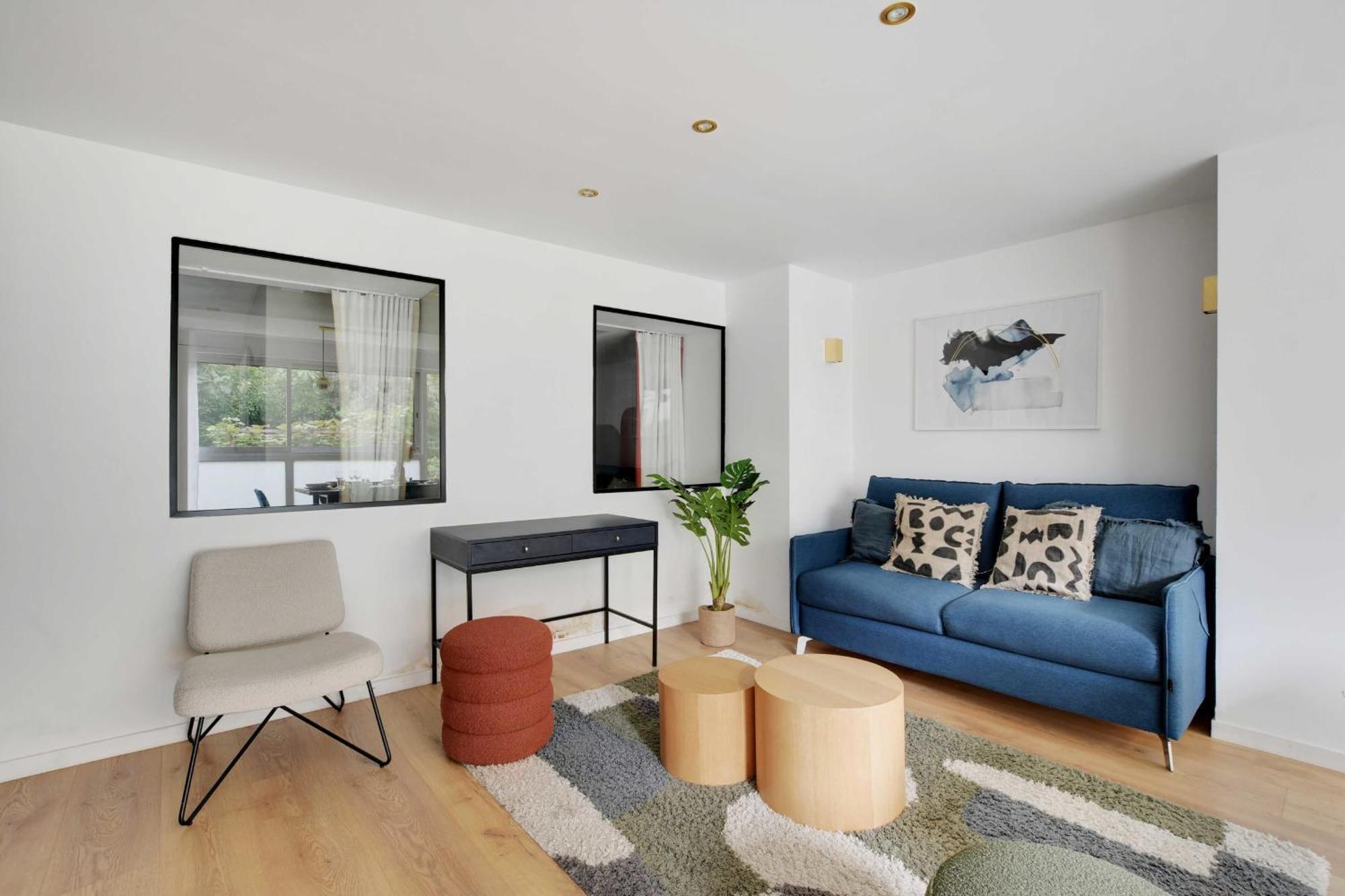 Incroyable - 3br-8p - Pl De La Nation Apartment *
