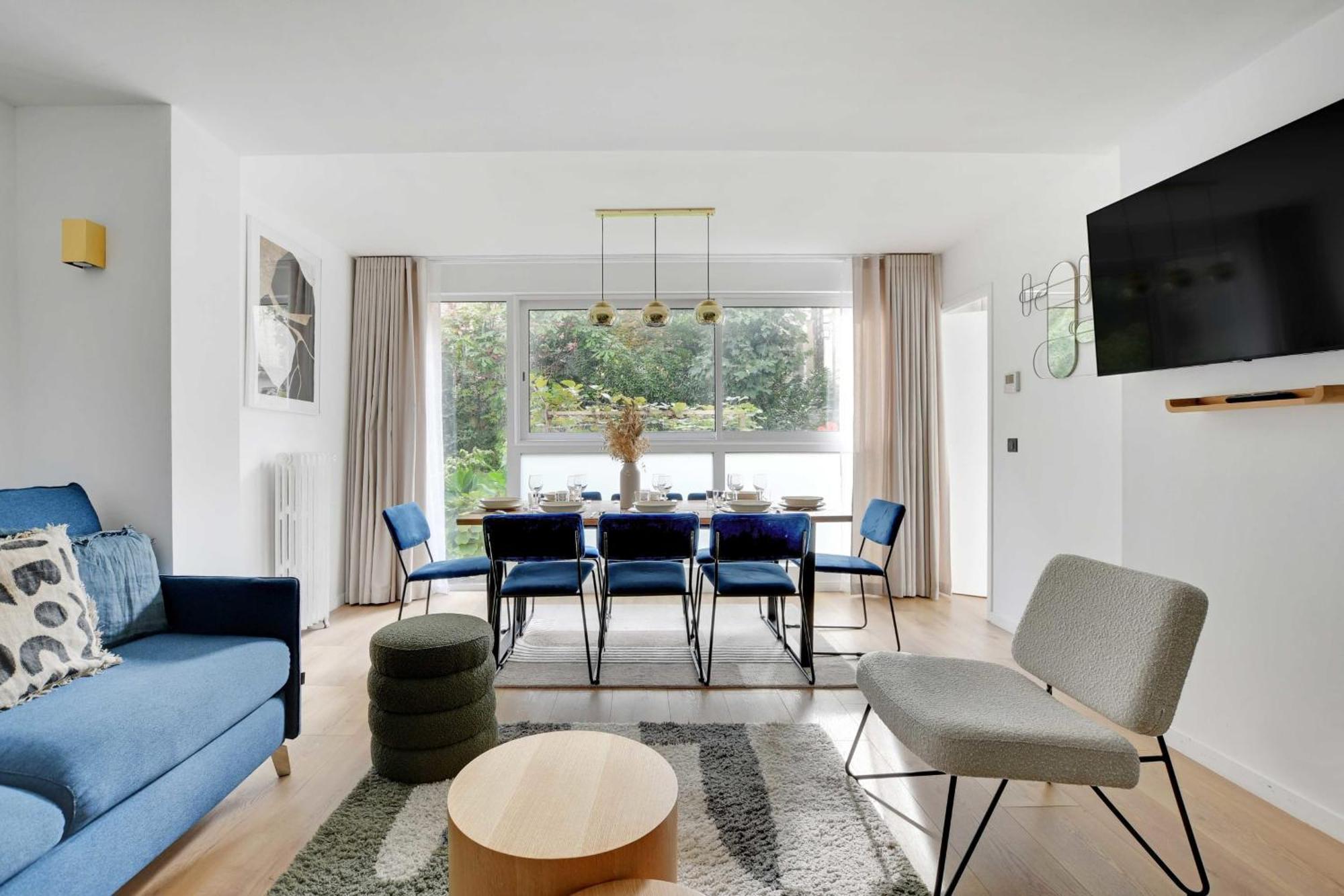 Apartment Incroyable - 3br-8p - Pl De La Nation