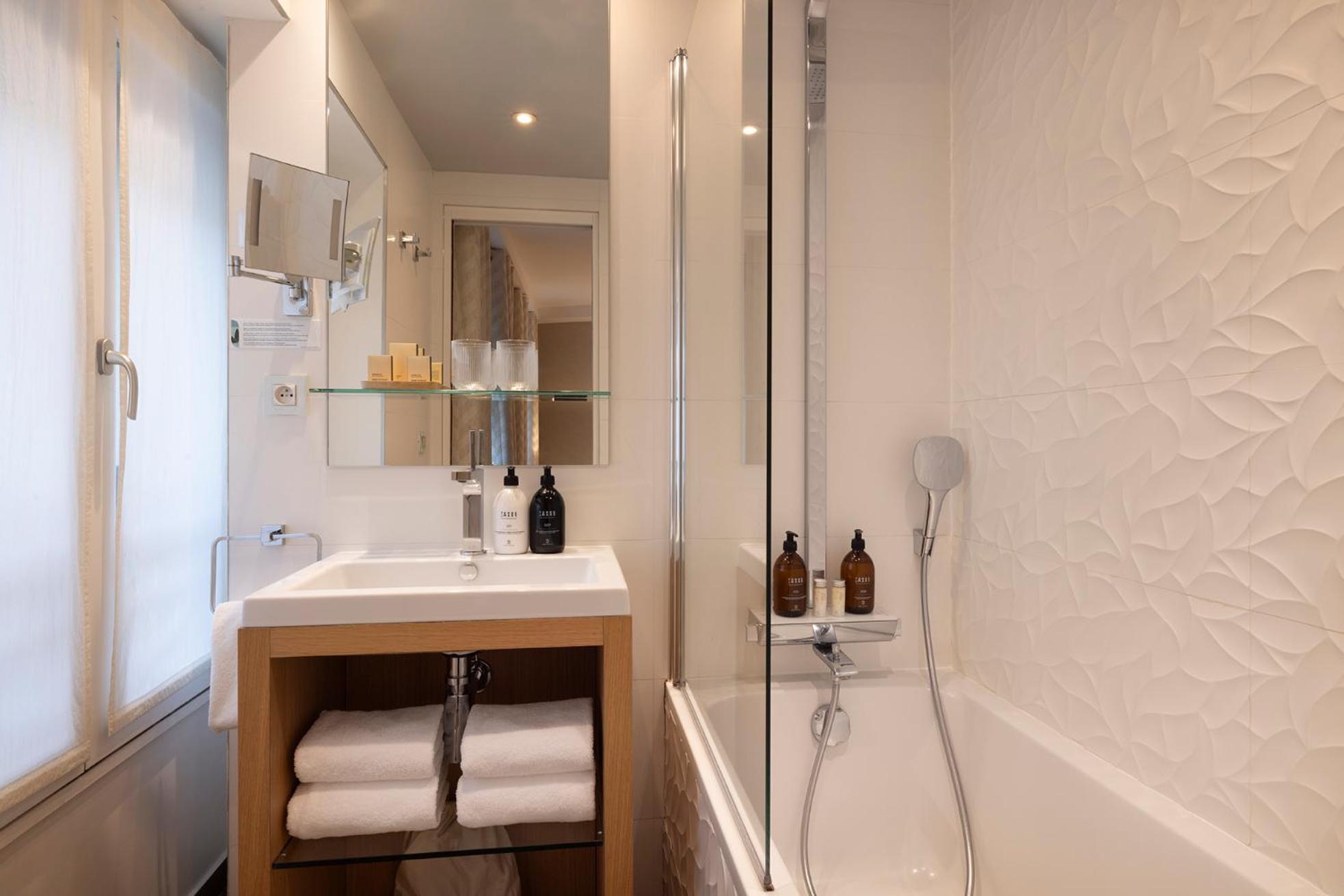 Hotel Chavanel Paris