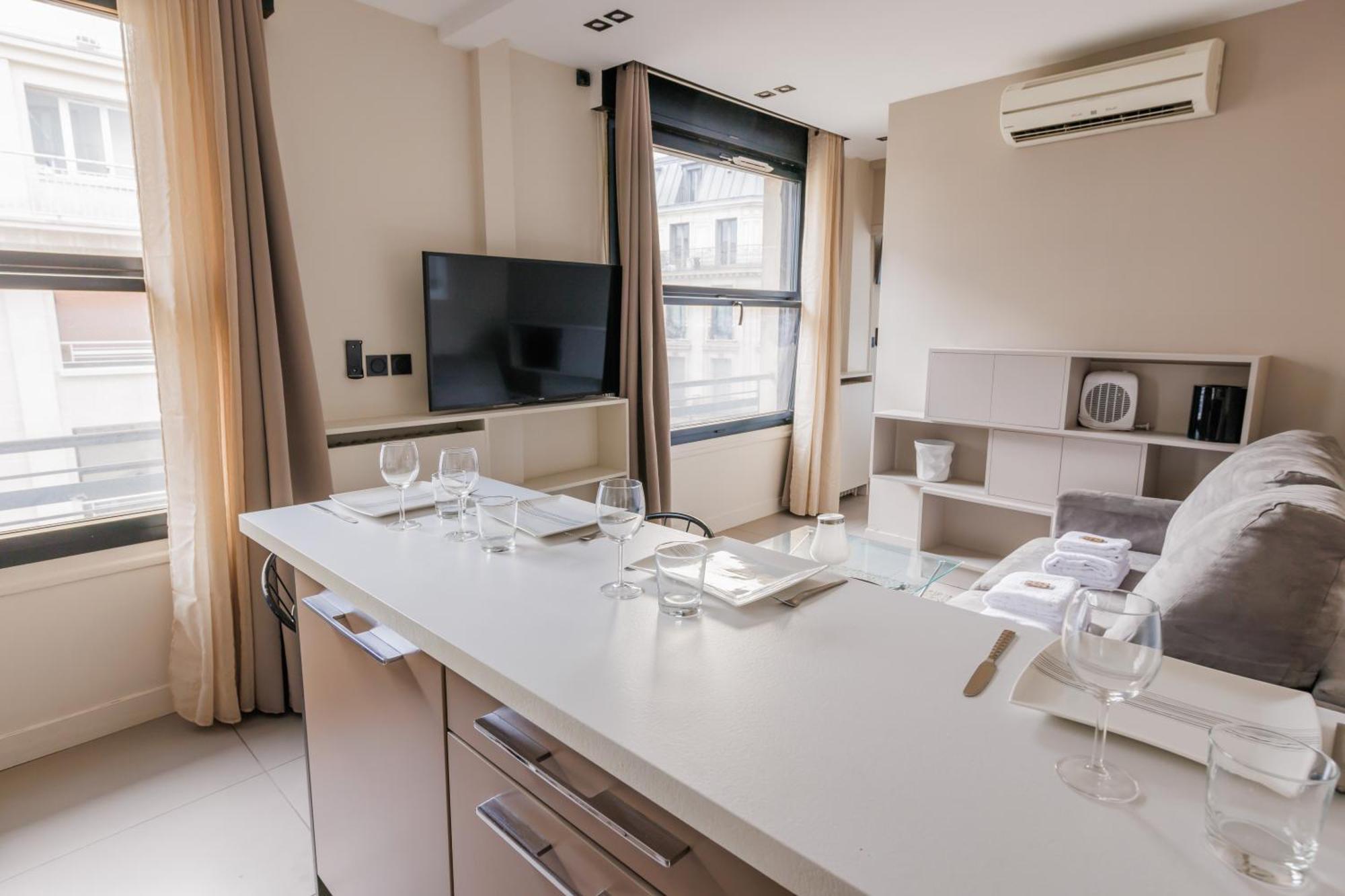 Cmg Saint Lazare Apartamento *