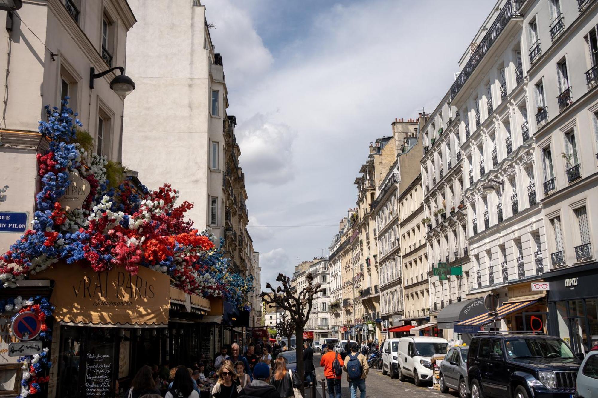 Edgar Montmartre - Abbesses Apartment