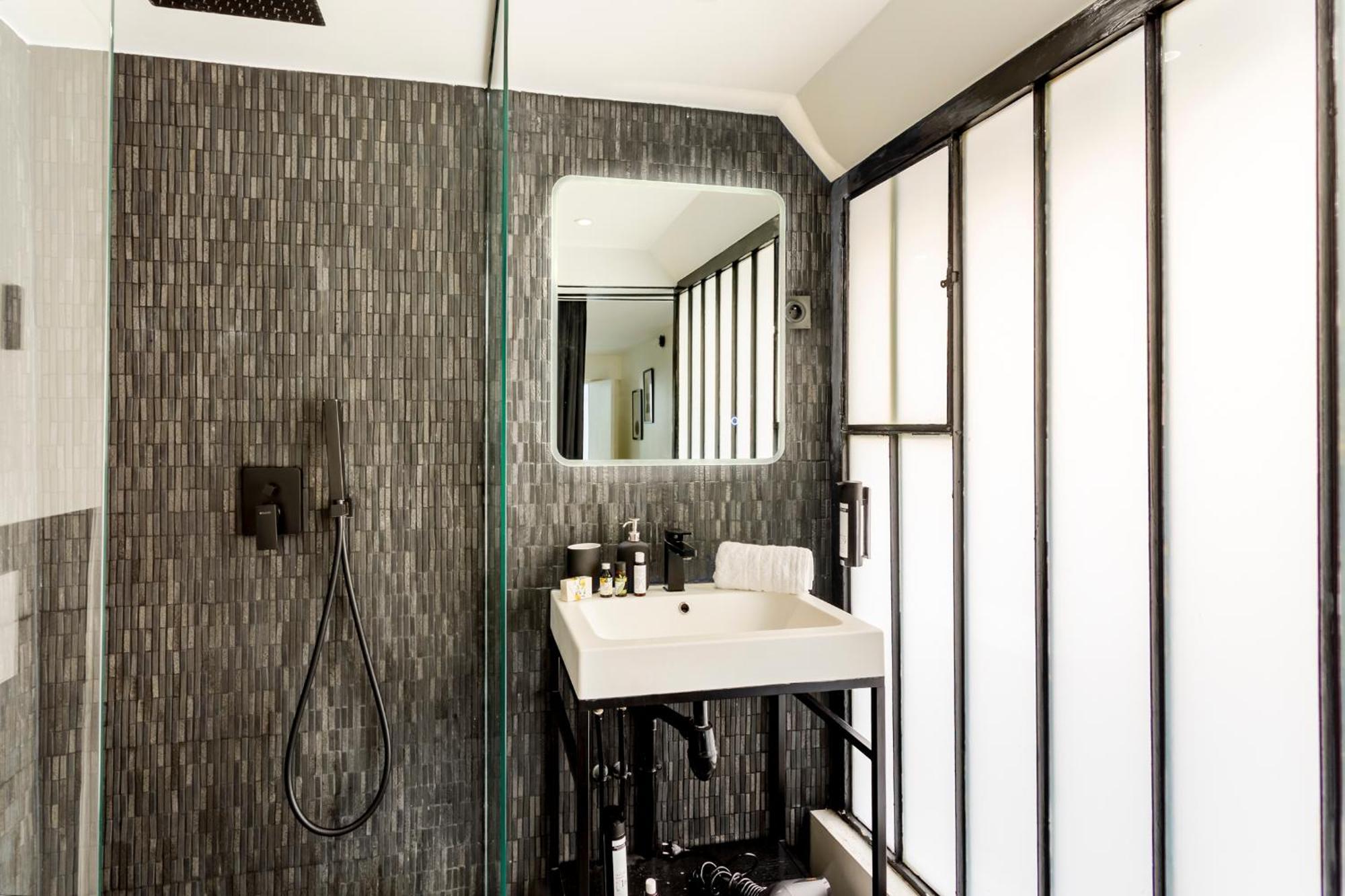 Design 1 Bdr With Ac Apartment