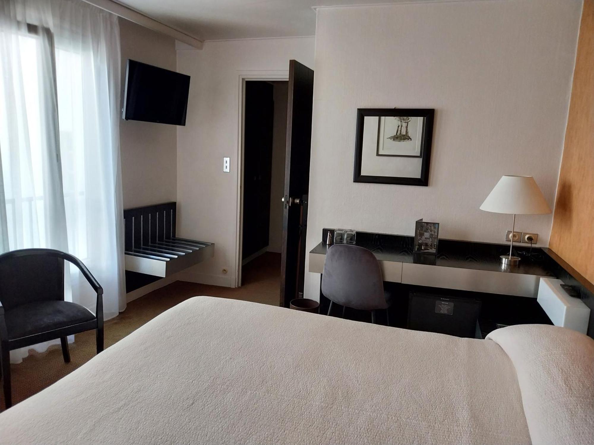 Alison Hotel Paris
