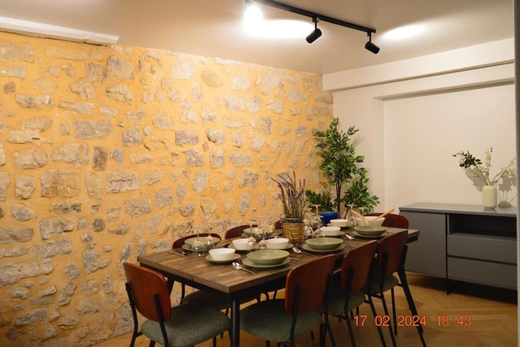 Magnificient Parisian Flat - Parisian Heart Apartamento Paris