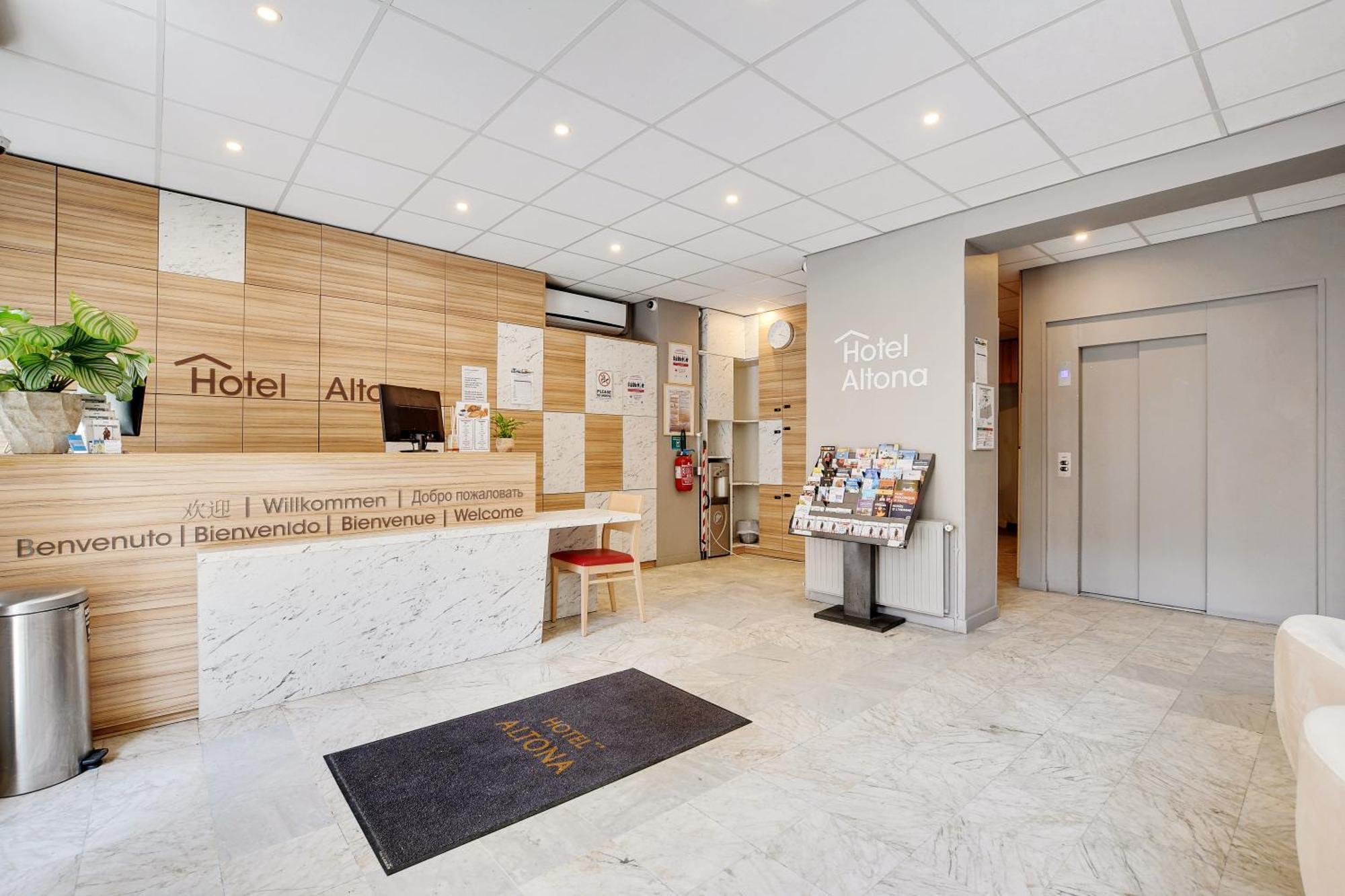 Altona Hotel 2*