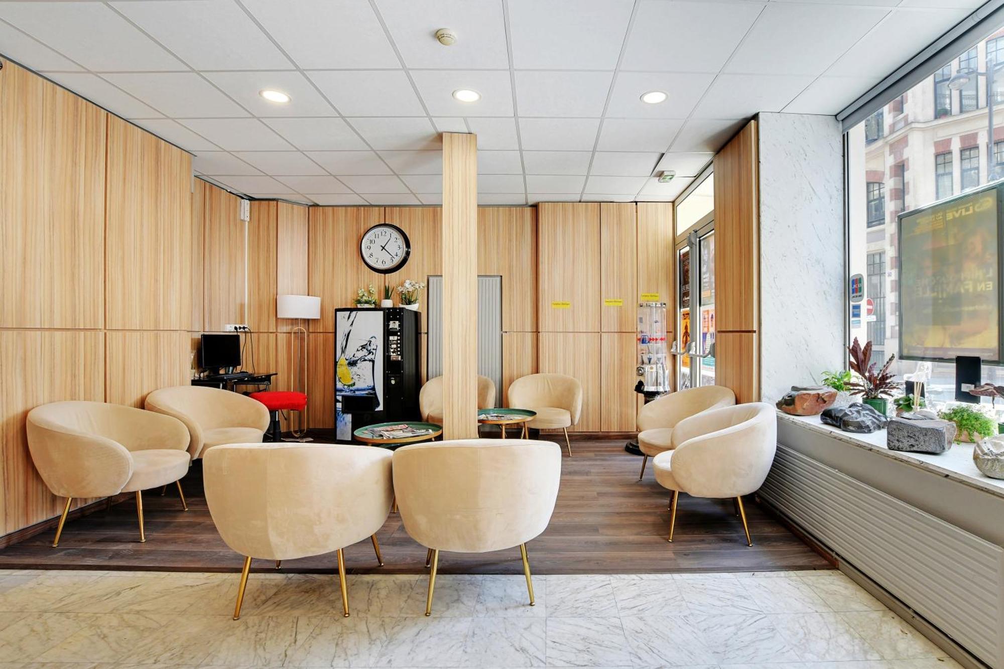 Altona Hotel 2*