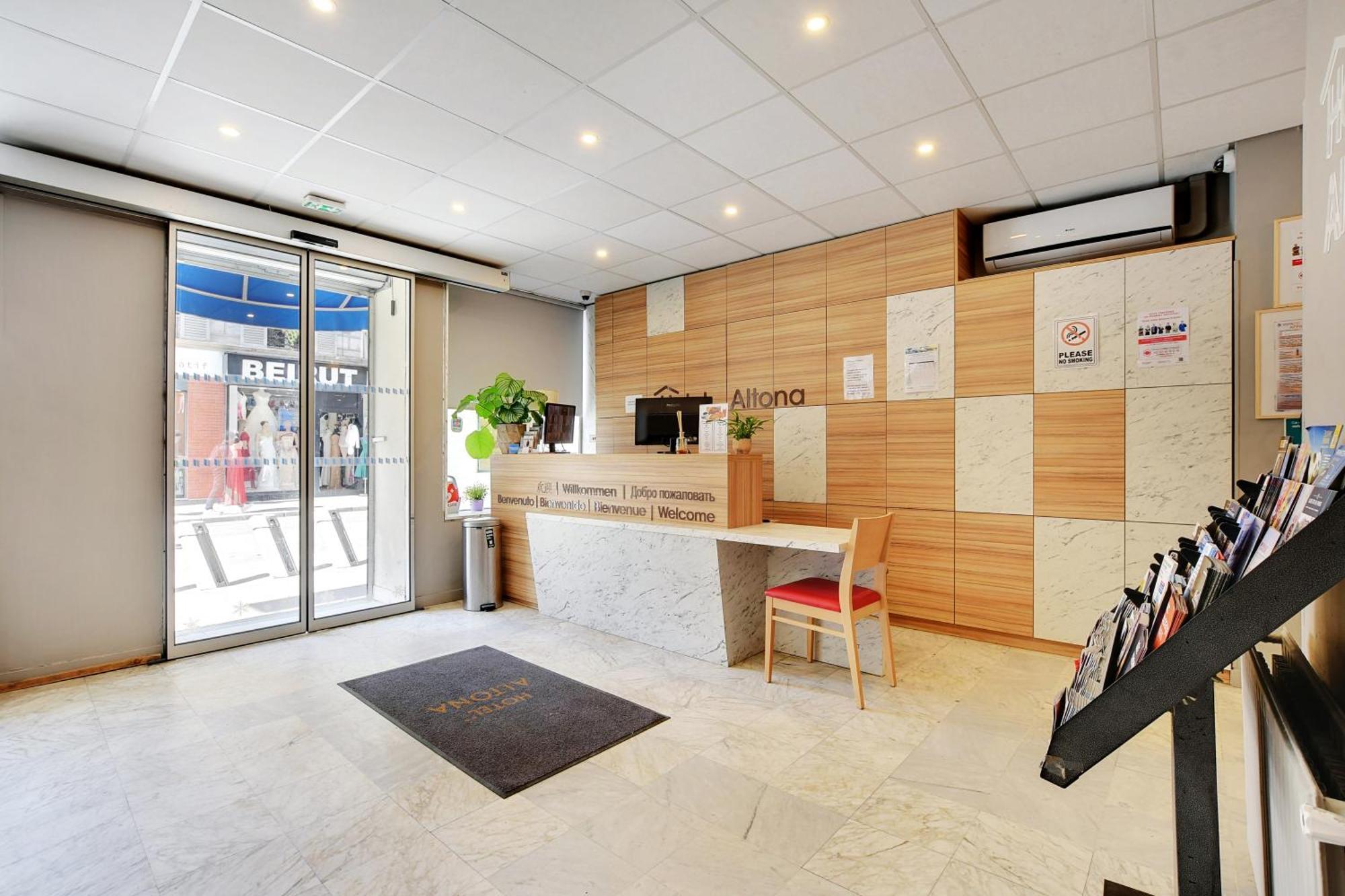 Altona Hotel