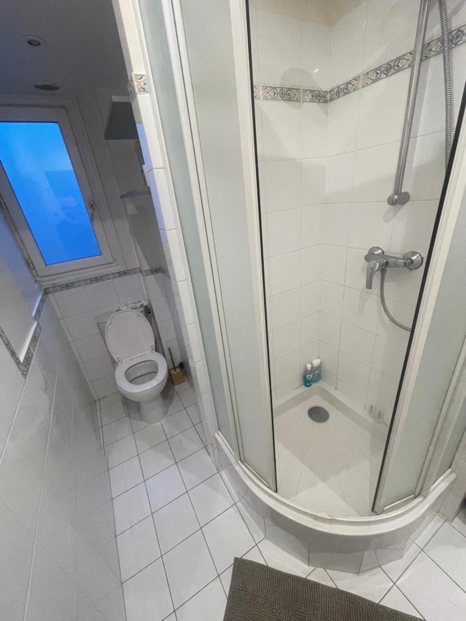 5e Arr Place Saint Michel Apartment Paris