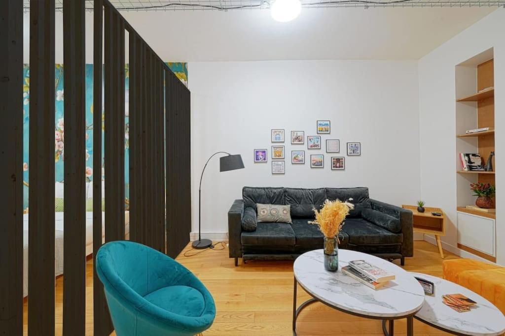 Fresh & Floral - Large Studio For 4 - Batignolles Paris