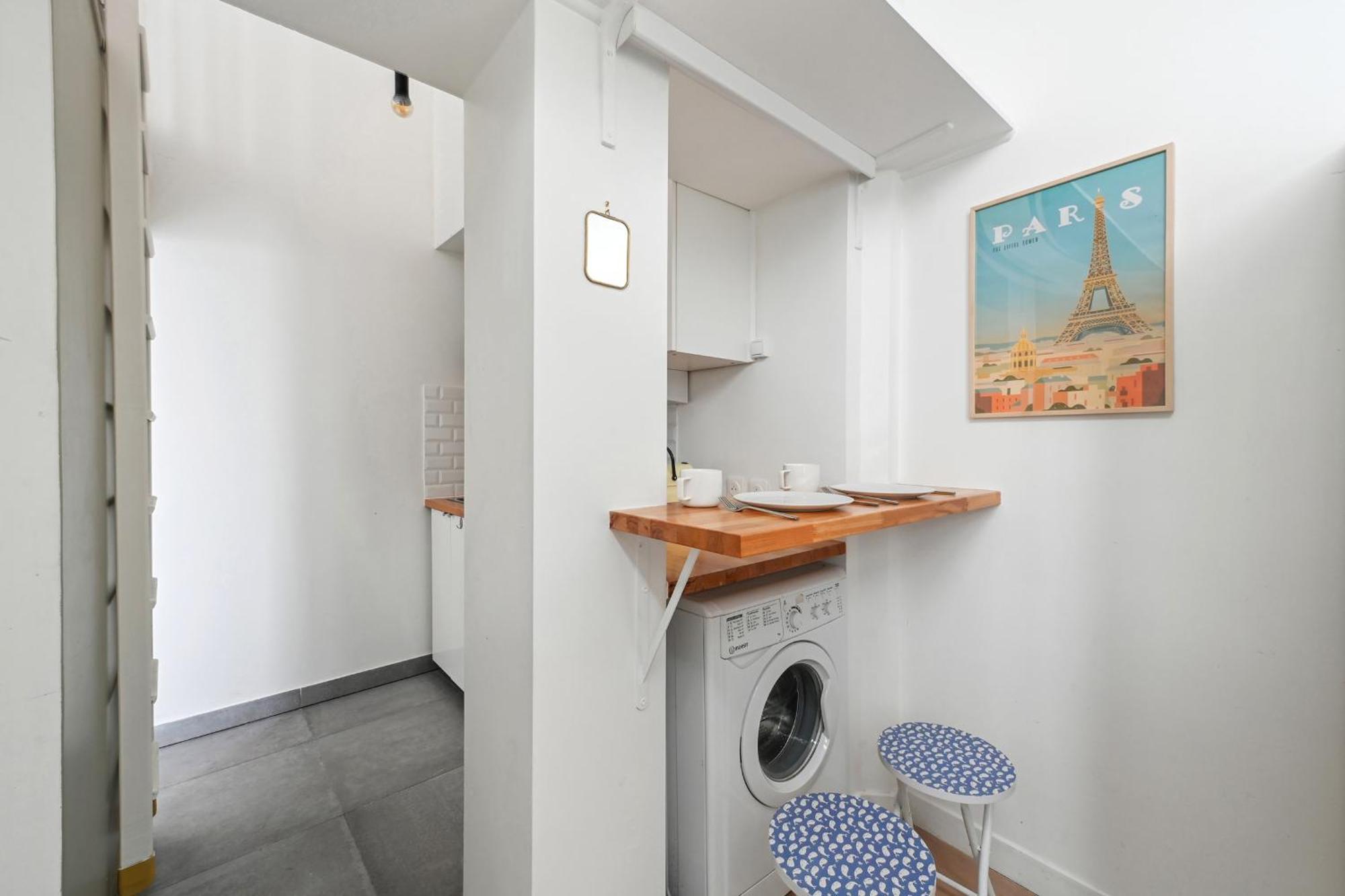 Denisa - Welkeys Apartment