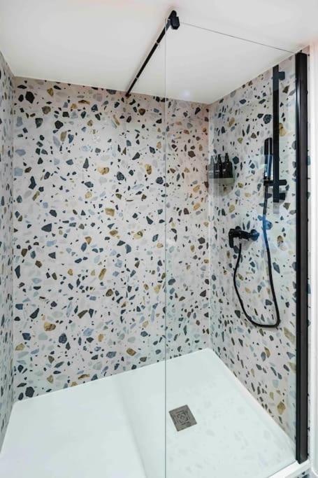 Pavillon Eden « l'ecrin » Apartamento Paris