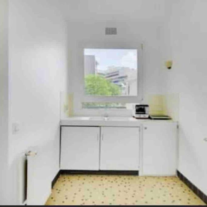 Apartment Proche Du Canal Saint Martin Paris