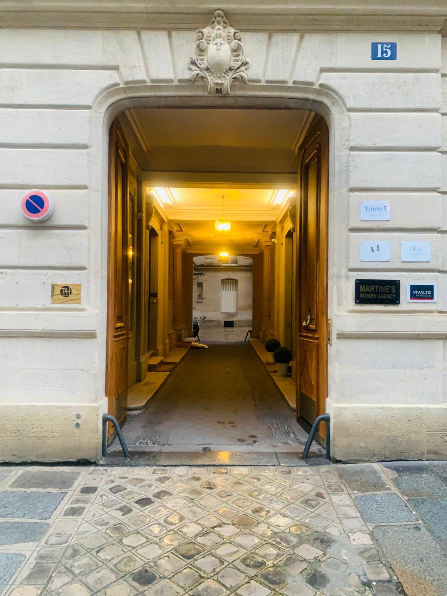 2 Bedrooms - Centre - Champs Elysees Apartamento Paris