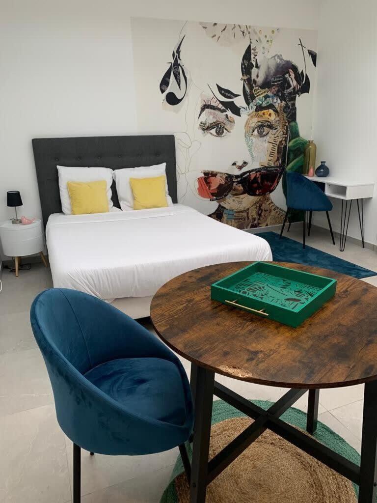 Cosy And Modern In Heart Of Xvii Area * Paris