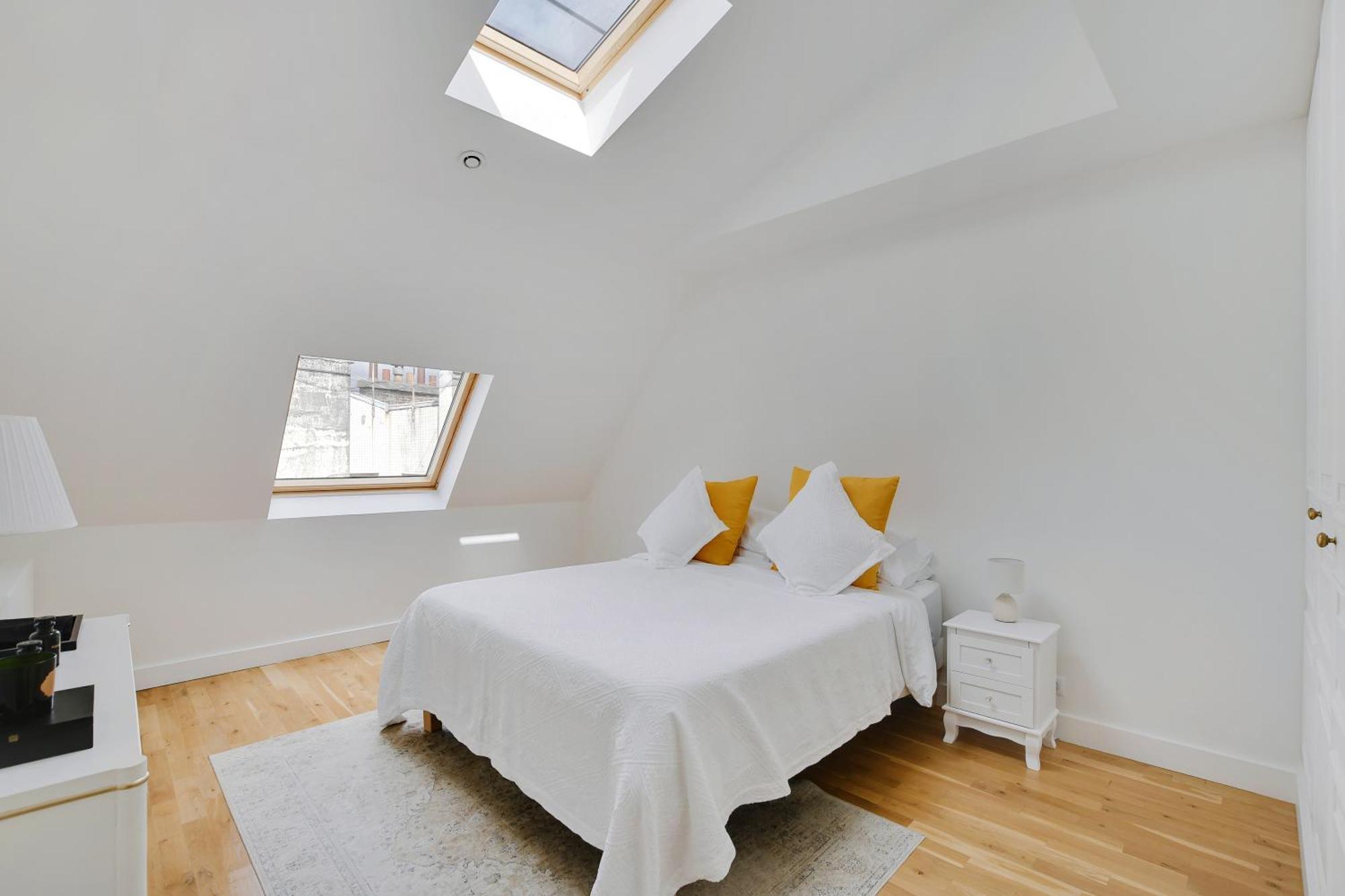 Apartment Royal Monceau - Hoche *